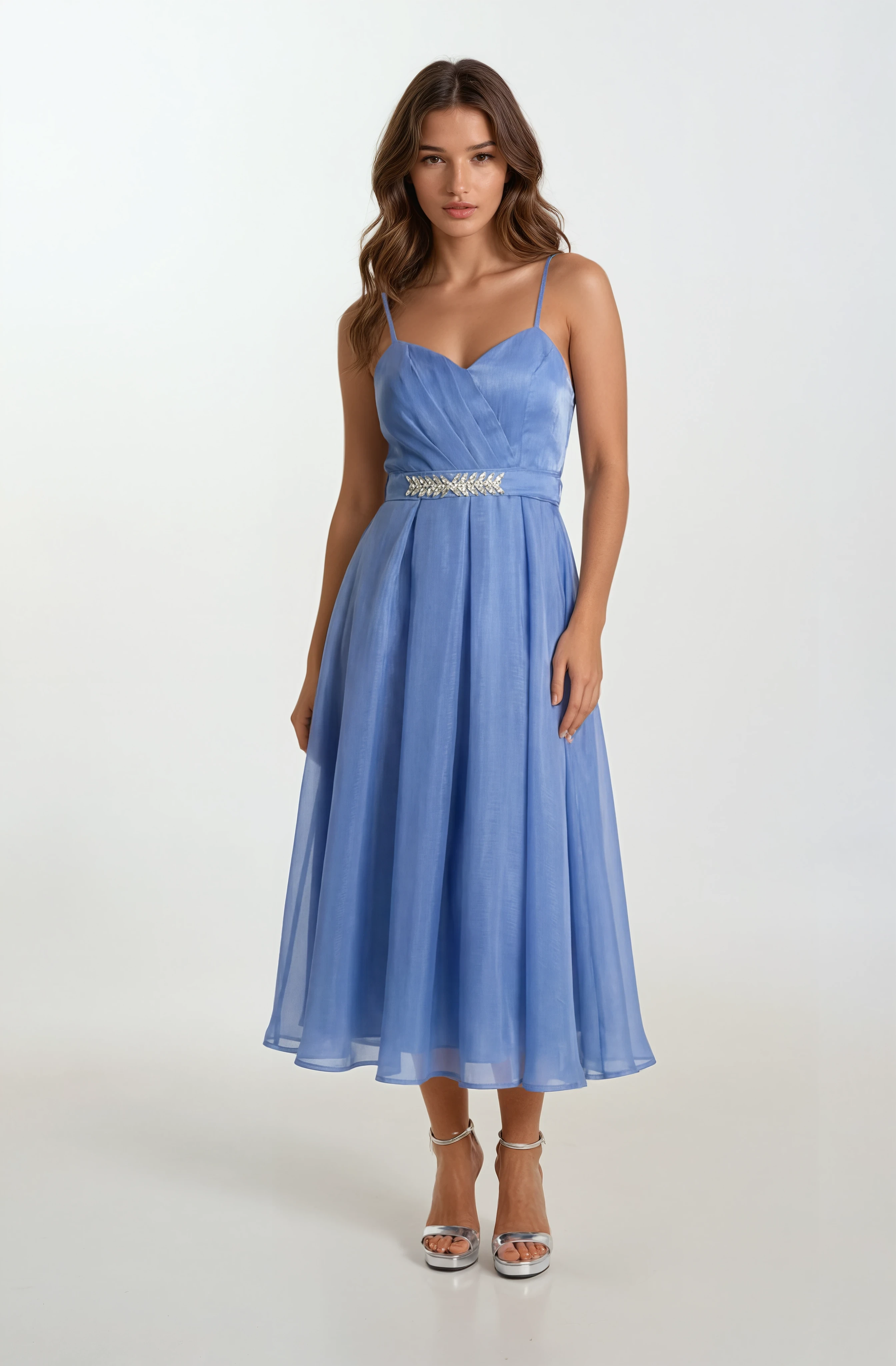 Devaney Kalp Yaka İnce Askılı Taşlı Kemerli Uzun Abiye Elbise İNDİGO