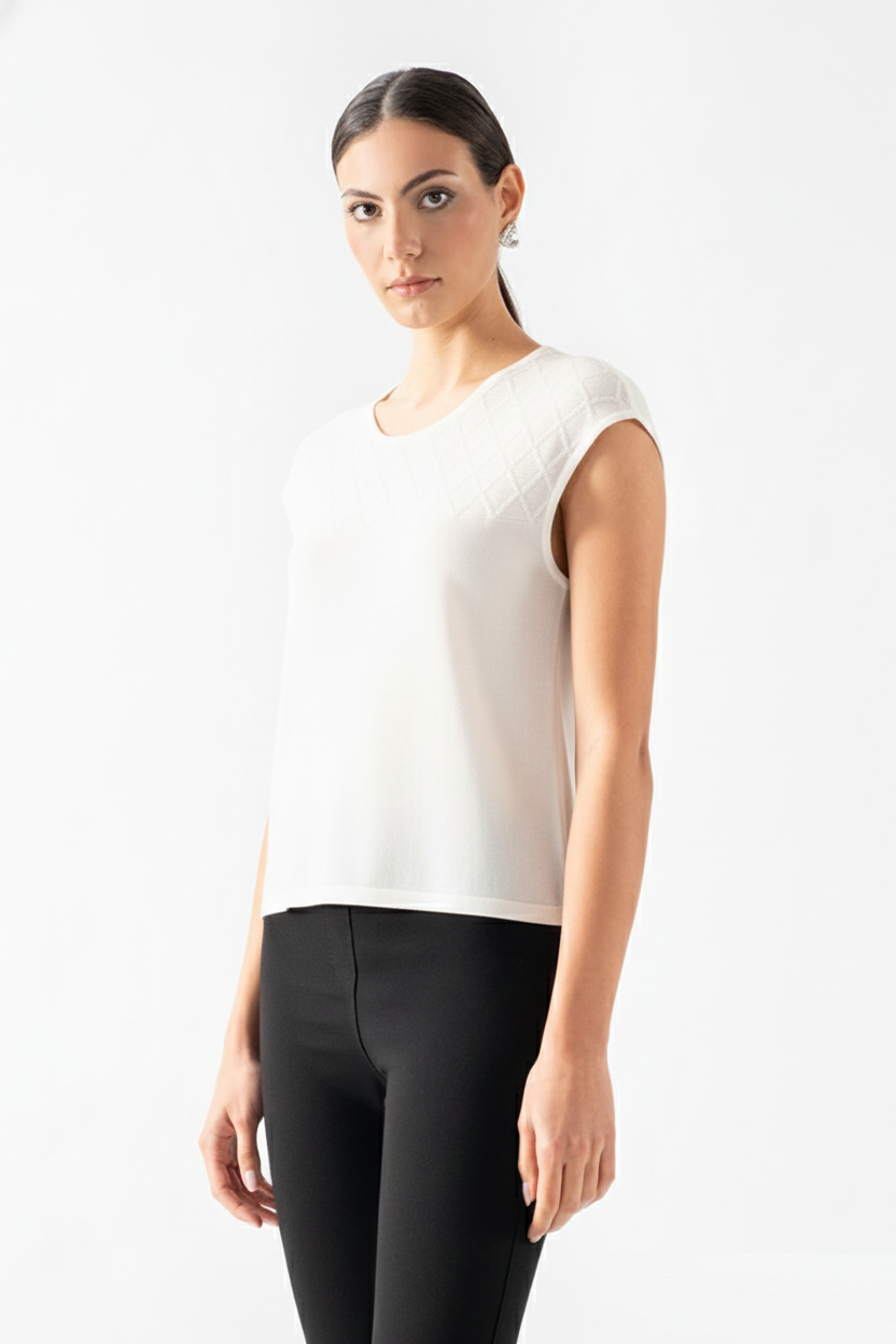 Diodora Yuvarlak Yaka Kolsuz Triko KEMİK