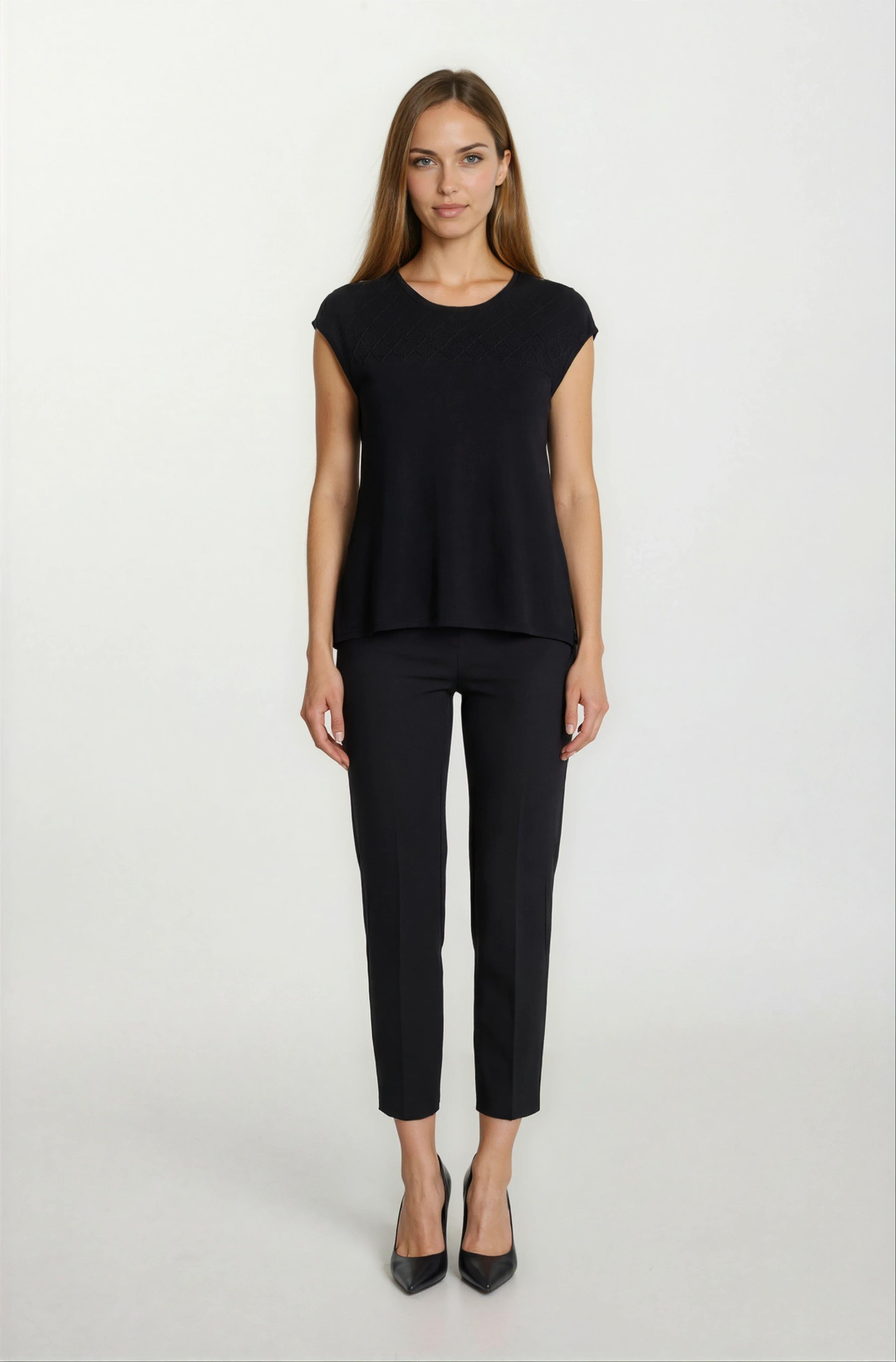 Diodora Yuvarlak Yaka Kolsuz Triko SİYAH