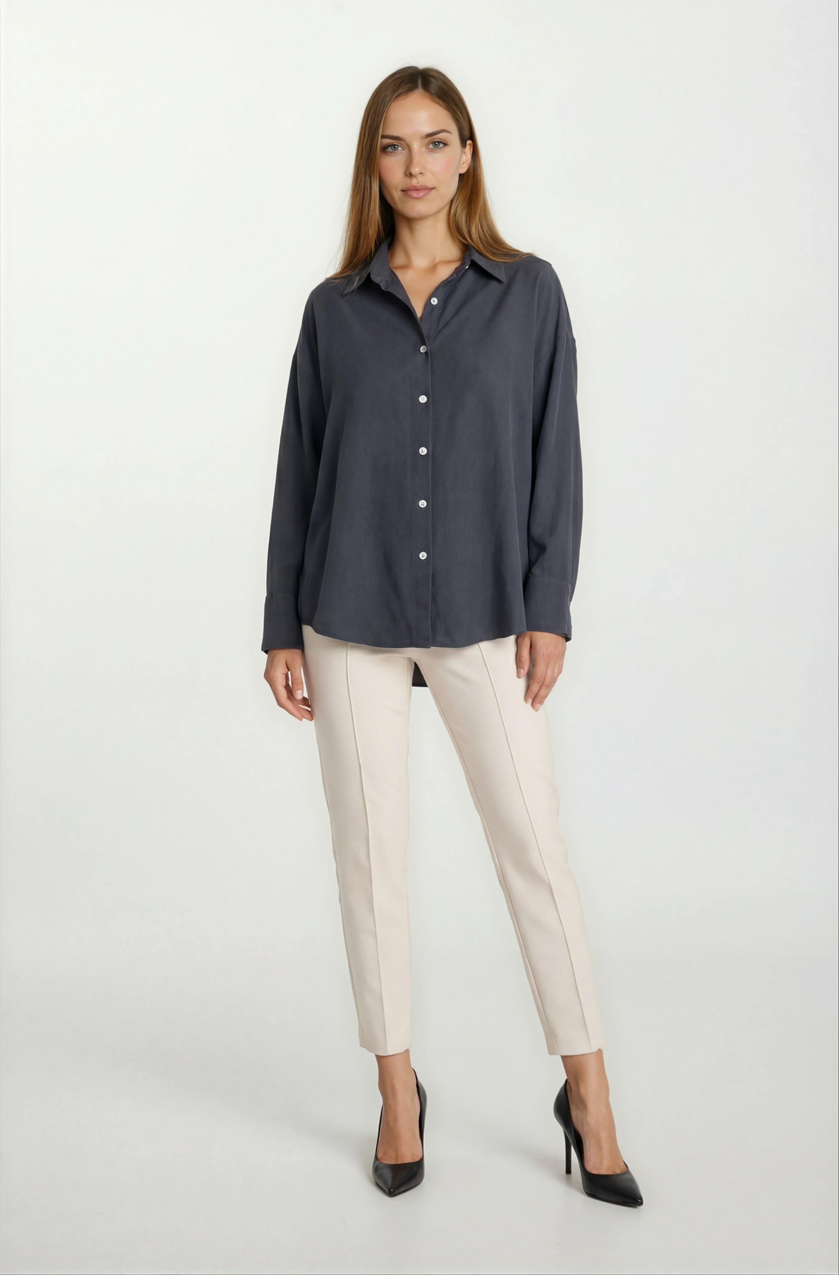 Donatillaı Arka Körüklü Klasik Yaka Salaş Gömlek SİYAH