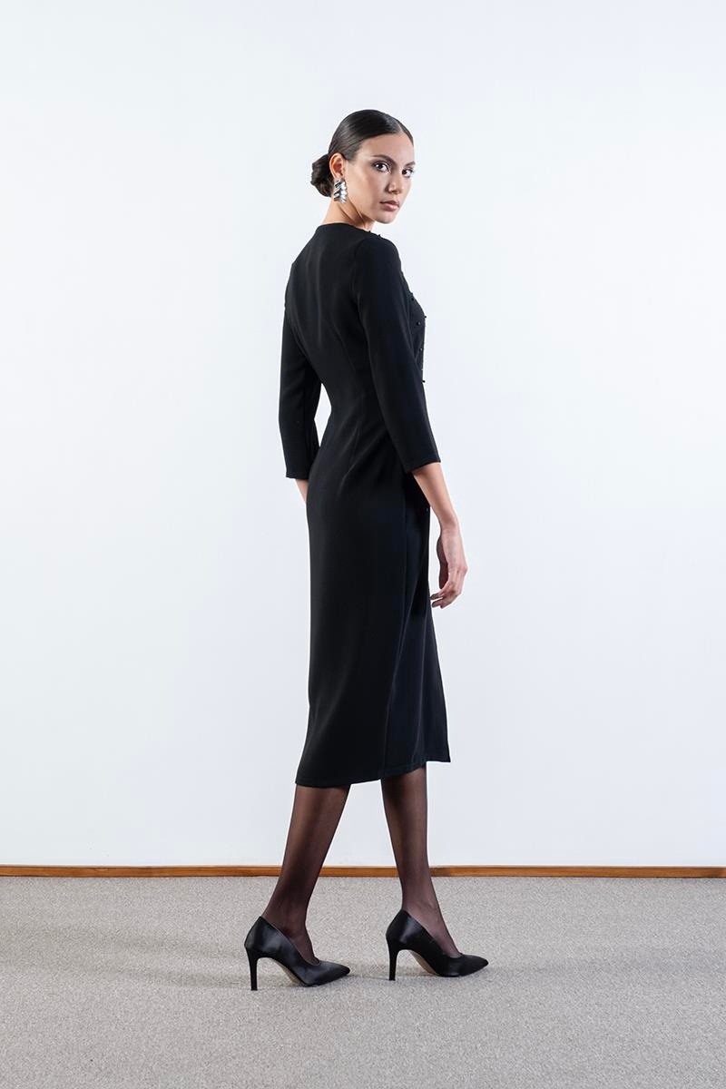 Eriberta V Yaka Önü Boncuk Taş İşlemeli Midi Abiye Elbise SİYAH