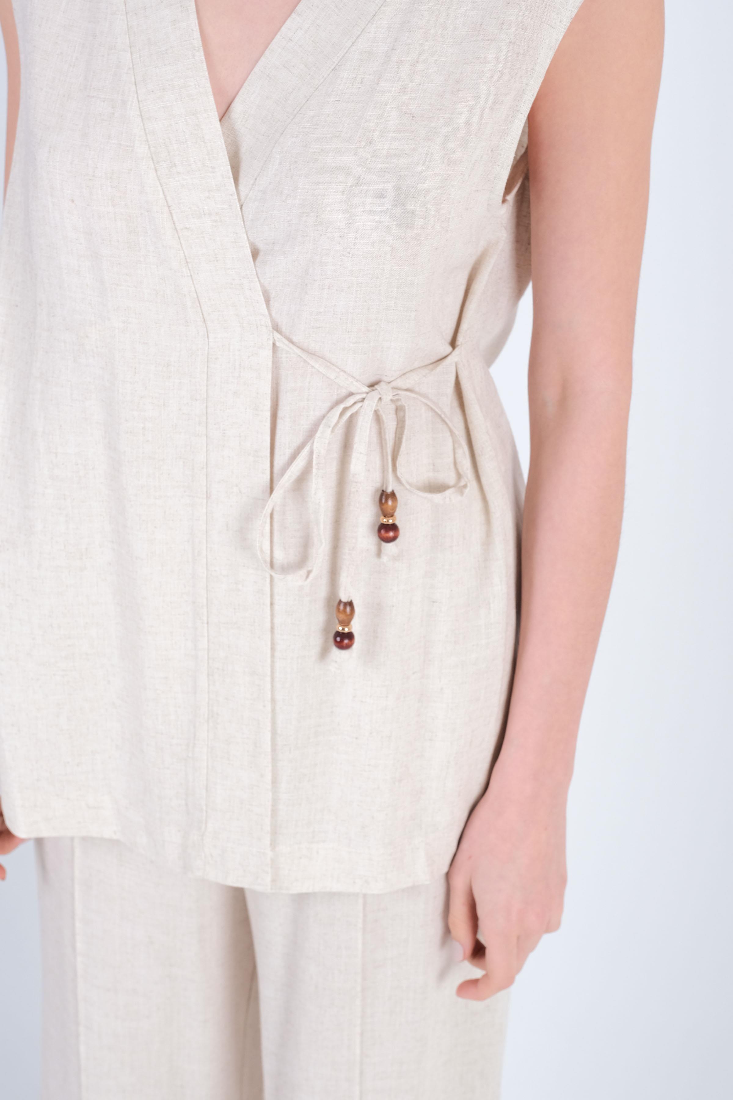 Flammin V Yaka Anvelop Bağcıklı Bluz BEJ