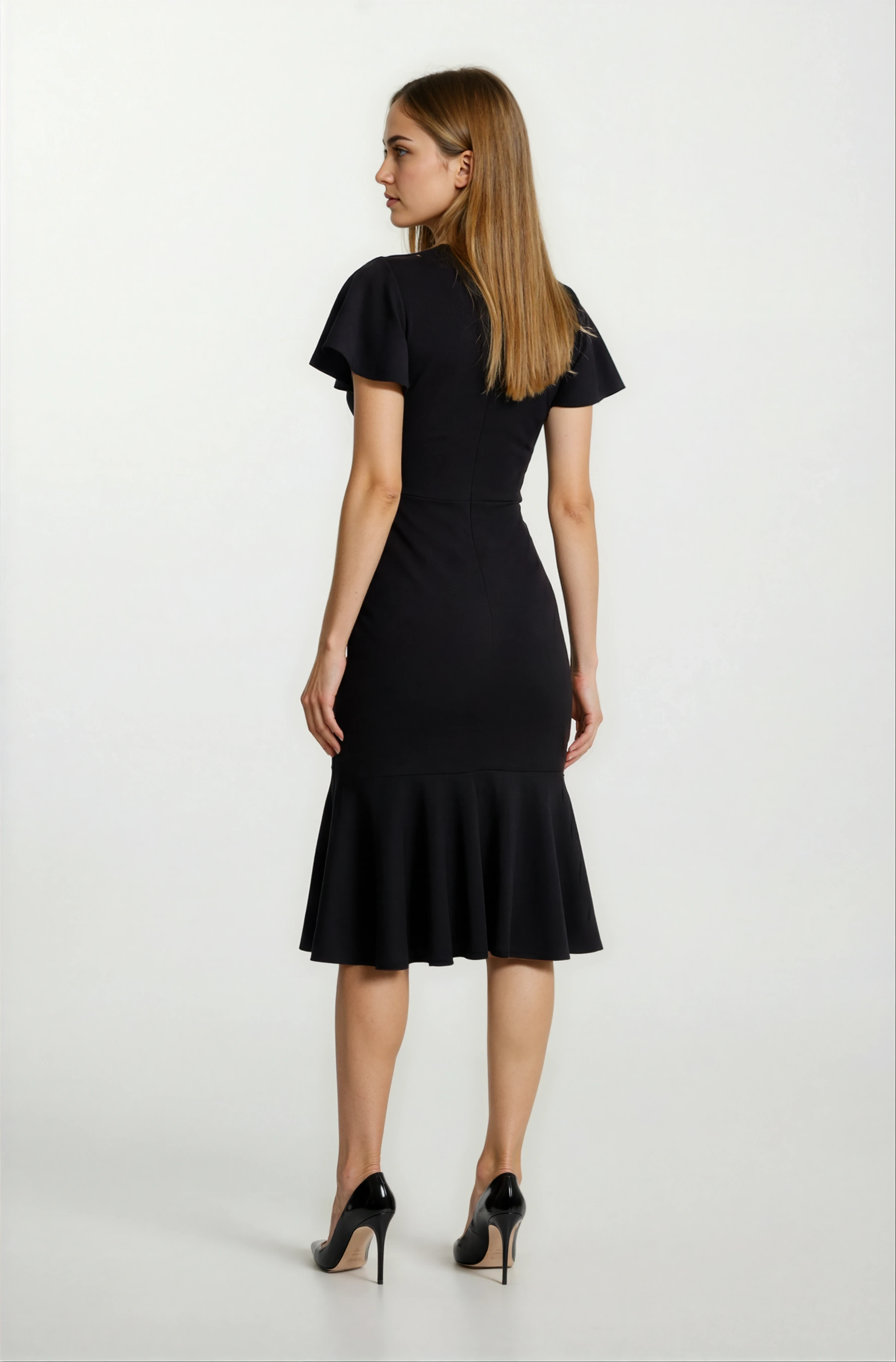 Gaya Yaka Etek Volanlı Elbise SİYAH