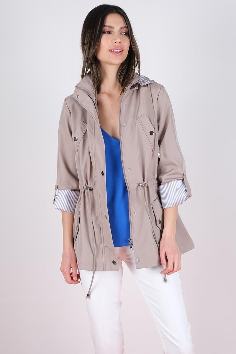 Goudot Kapüşonlu Mevsimlik Parka – Beli Büzgülü, Çıtçıt Detaylı TAŞ