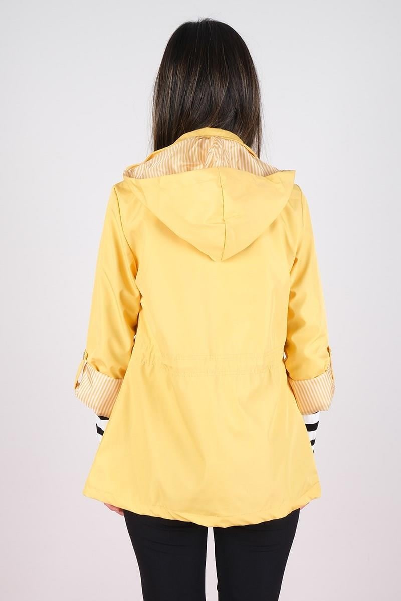 Goudot Kapüşonlu Mevsimlik Parka – Beli Büzgülü, Çıtçıt Detaylı SARI