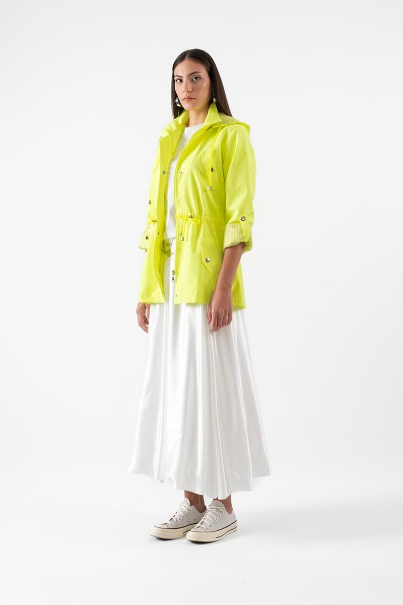 Goudot Kapüşonlu Mevsimlik Parka – Beli Büzgülü, Çıtçıt Detaylı AÇIK YEŞİL