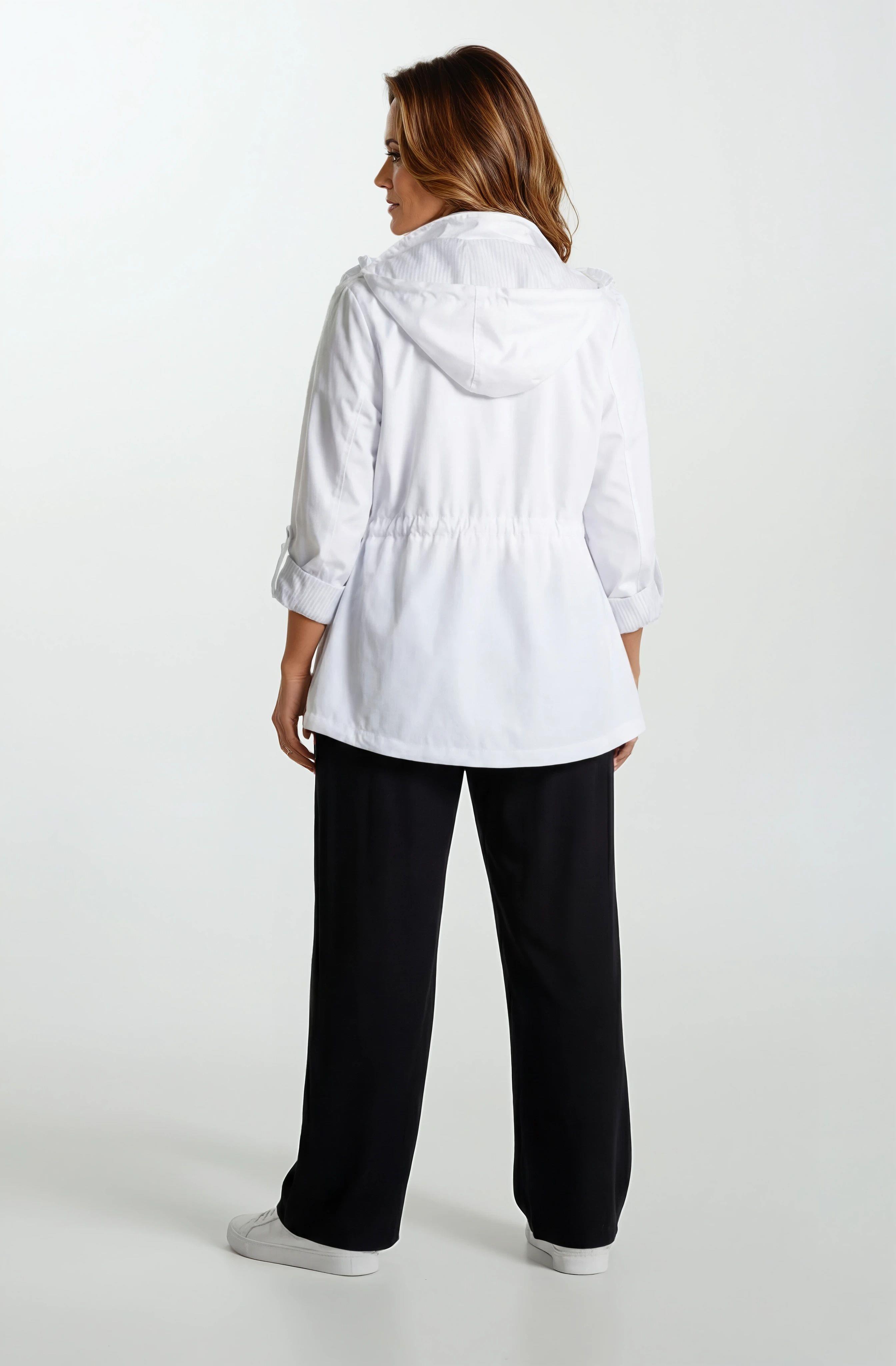 Goudot Kapüşonlu Mevsimlik Parka – Beli Büzgülü, Çıtçıt Detaylı BEYAZ