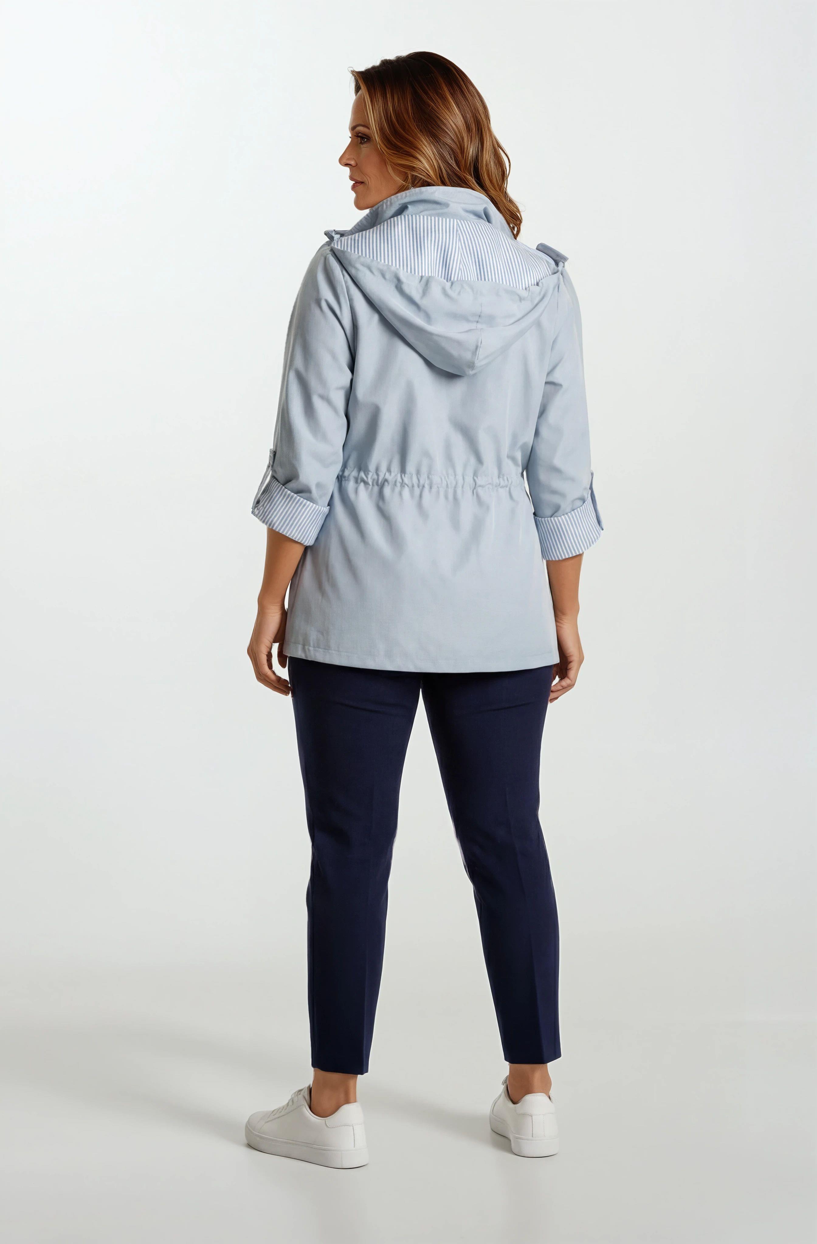 Goudot Kapüşonlu Mevsimlik Parka – Beli Büzgülü, Çıtçıt Detaylı MAVİ