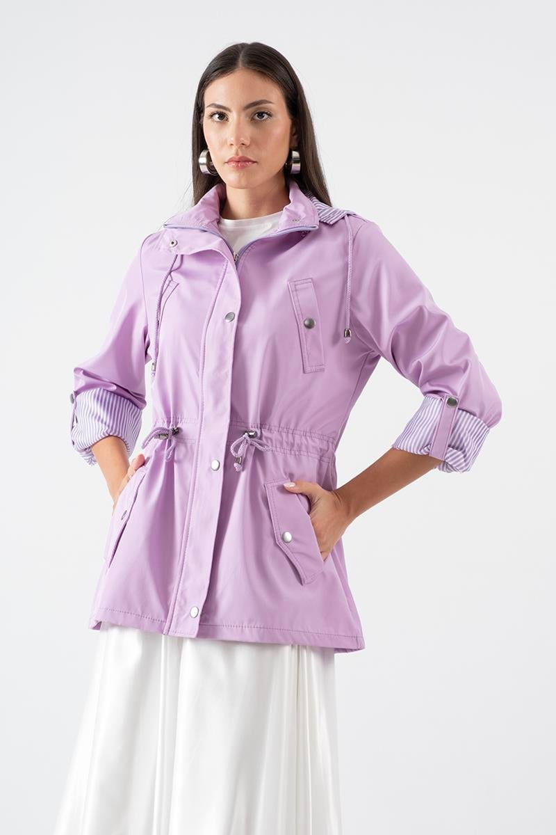 Goudot Kapüşonlu Mevsimlik Parka – Beli Büzgülü, Çıtçıt Detaylı LİLA