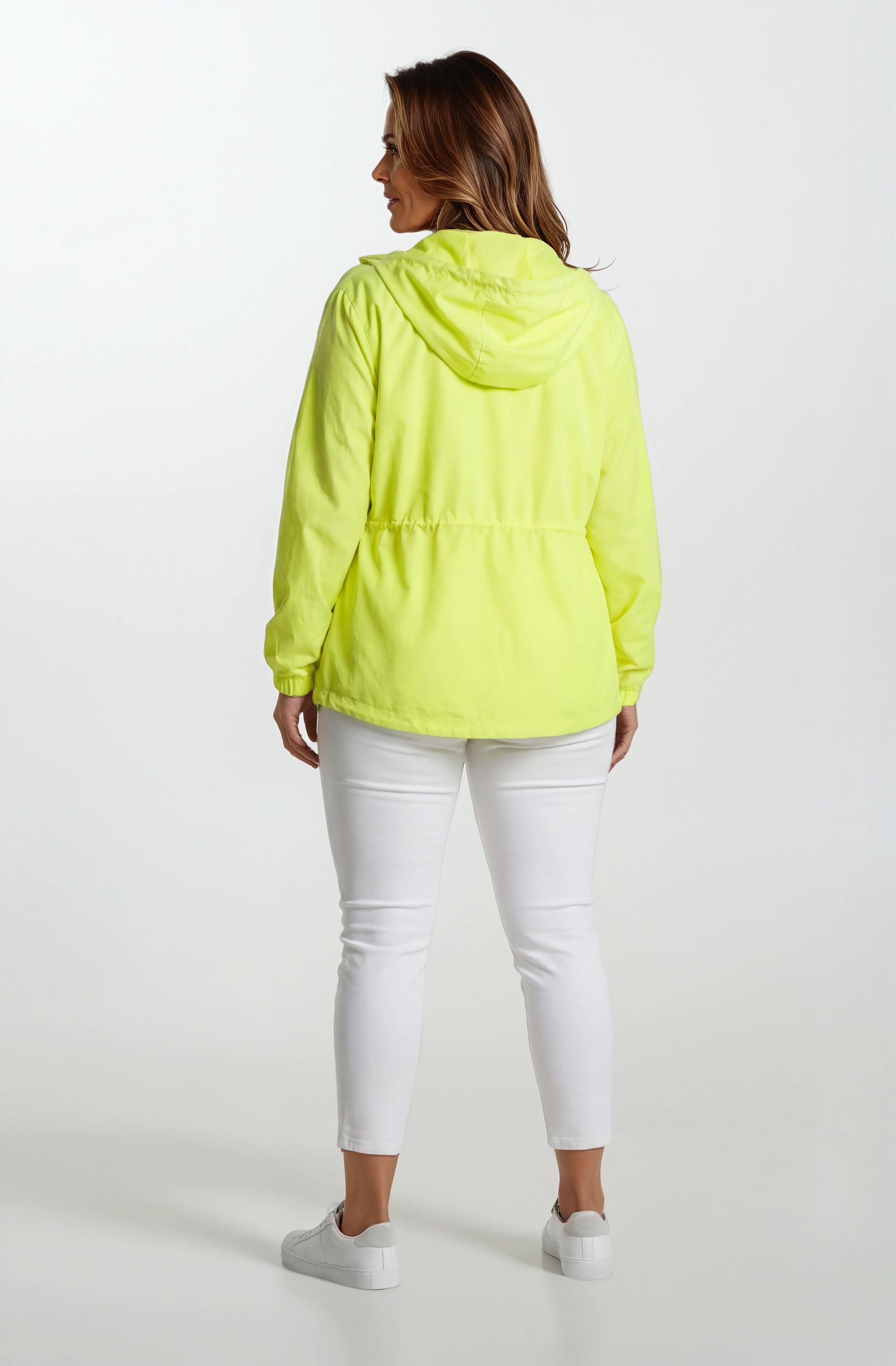 Goudot Kapüşonlu Mevsimlik Parka – Beli Büzgülü, Çıtçıt Detaylı AÇIK YEŞİL