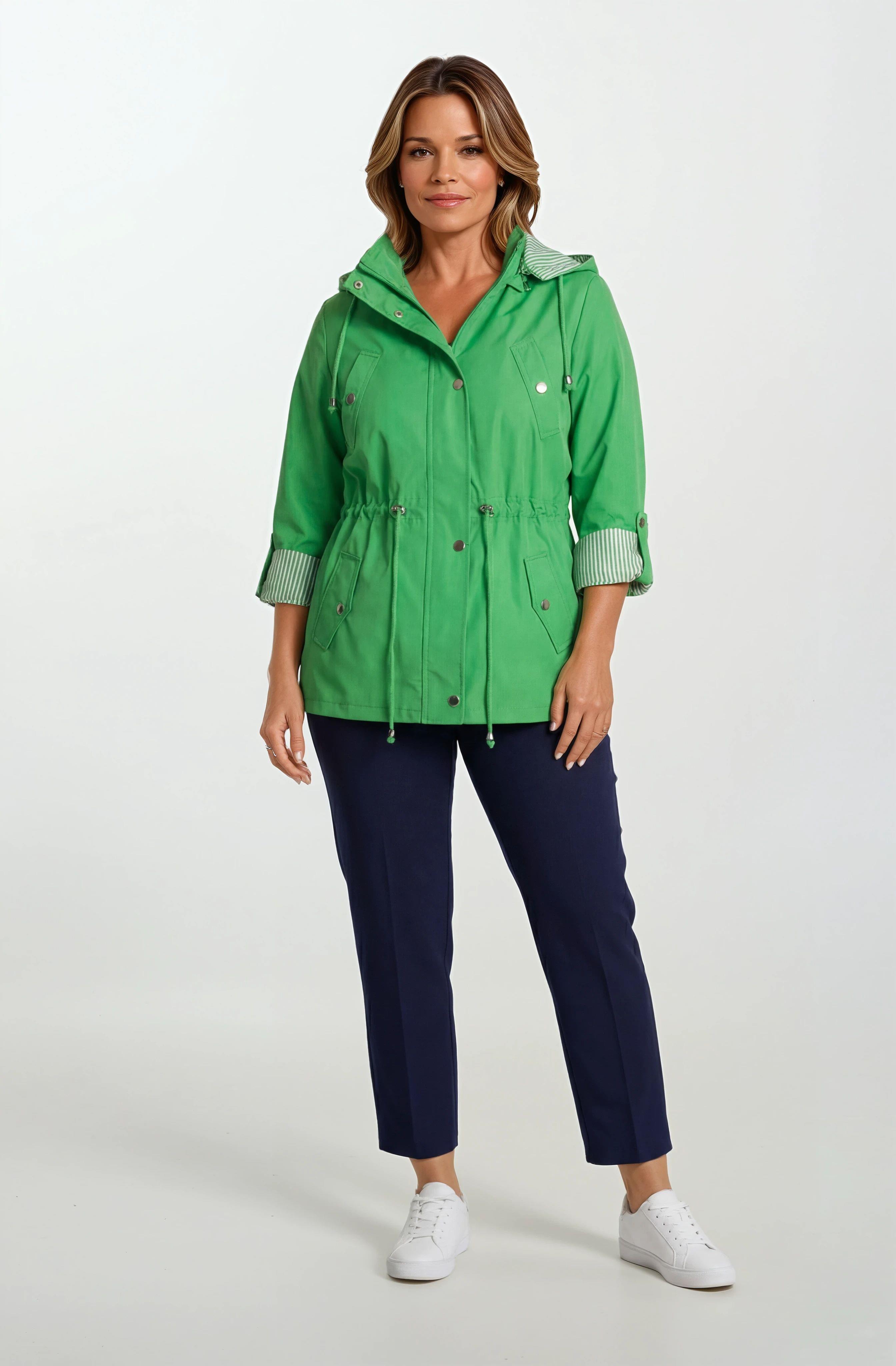 Goudot Kapüşonlu Mevsimlik Parka – Beli Büzgülü, Çıtçıt Detaylı YEŞİL