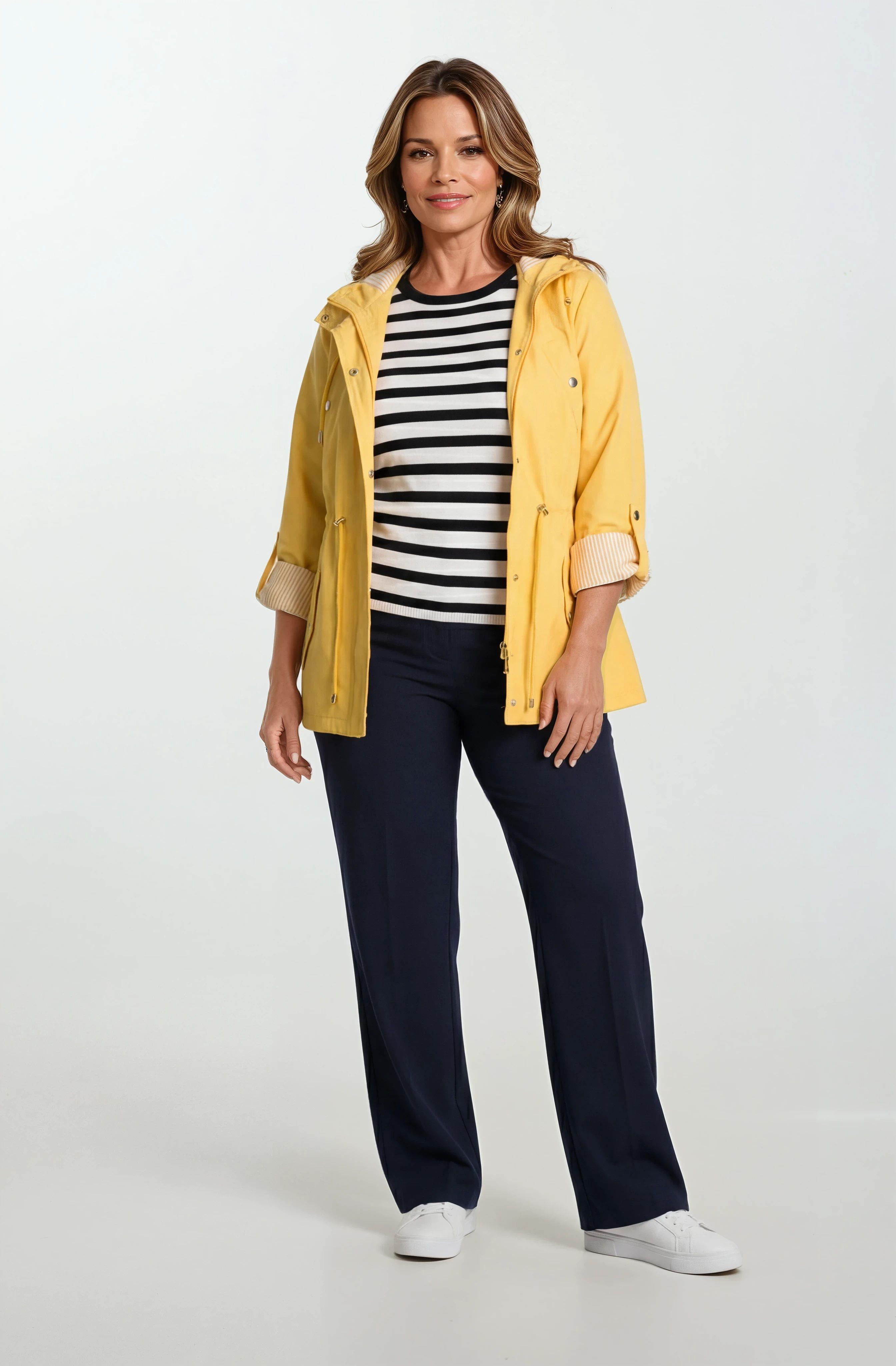 Goudot Kapüşonlu Mevsimlik Parka – Beli Büzgülü, Çıtçıt Detaylı SARI