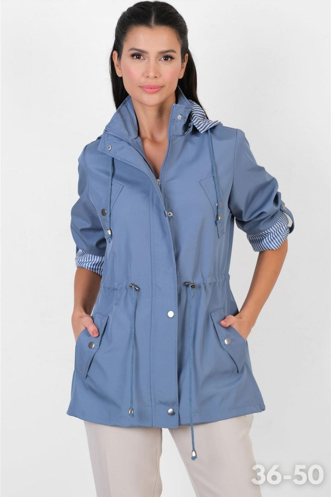 Goudot Kapüşonlu Mevsimlik Parka – Beli Büzgülü, Çıtçıt Detaylı İNDİGO