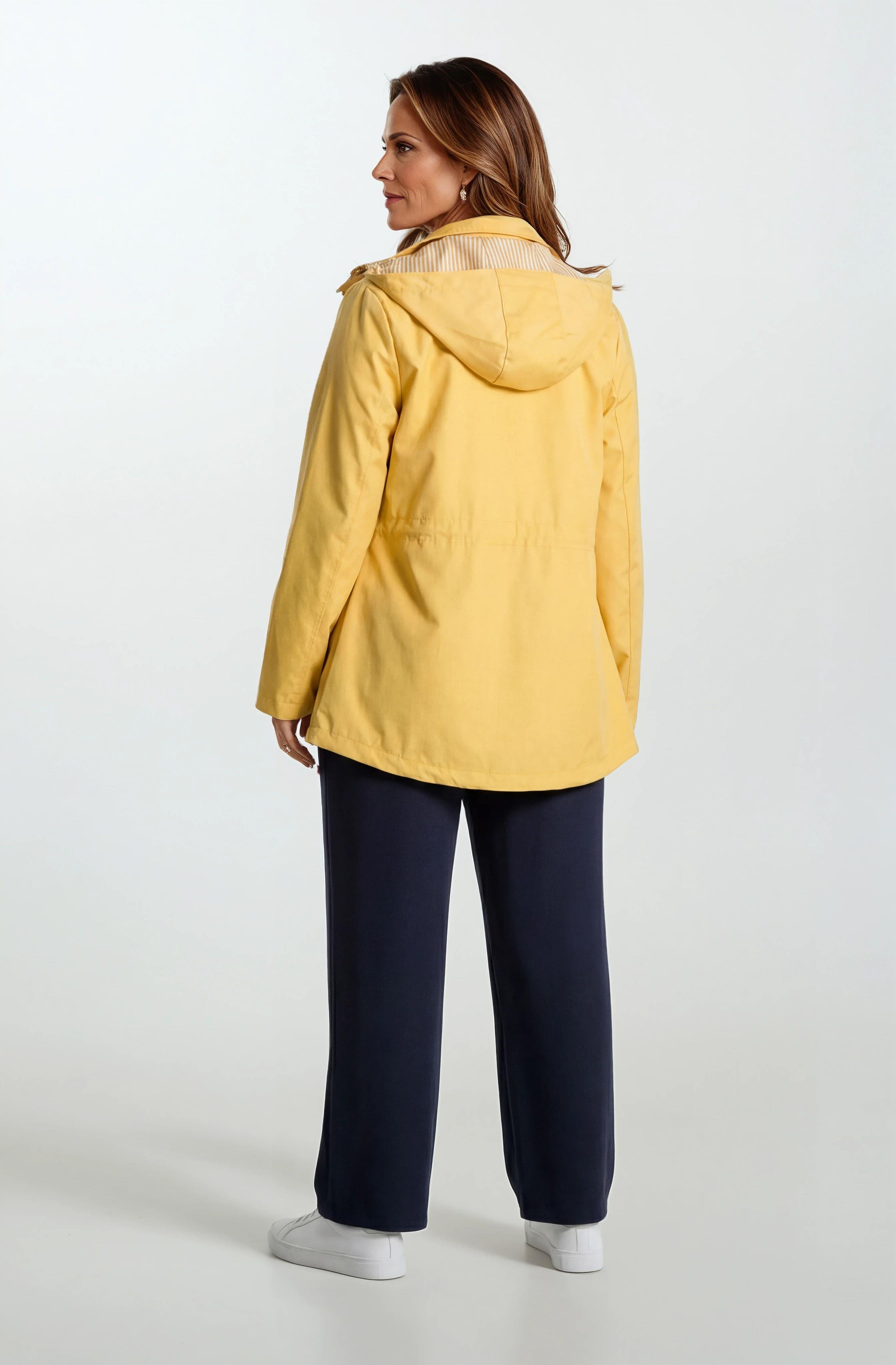 Goudot Kapüşonlu Mevsimlik Parka – Beli Büzgülü, Çıtçıt Detaylı SARI