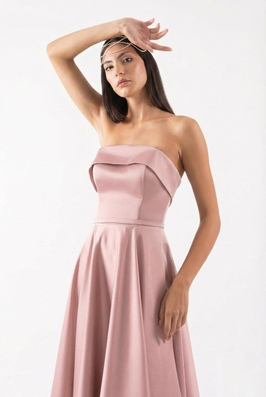 İvette Straplez Sırt Çapraz Bağcıklı Kloş Kısa Abiye Elbise PUDRA