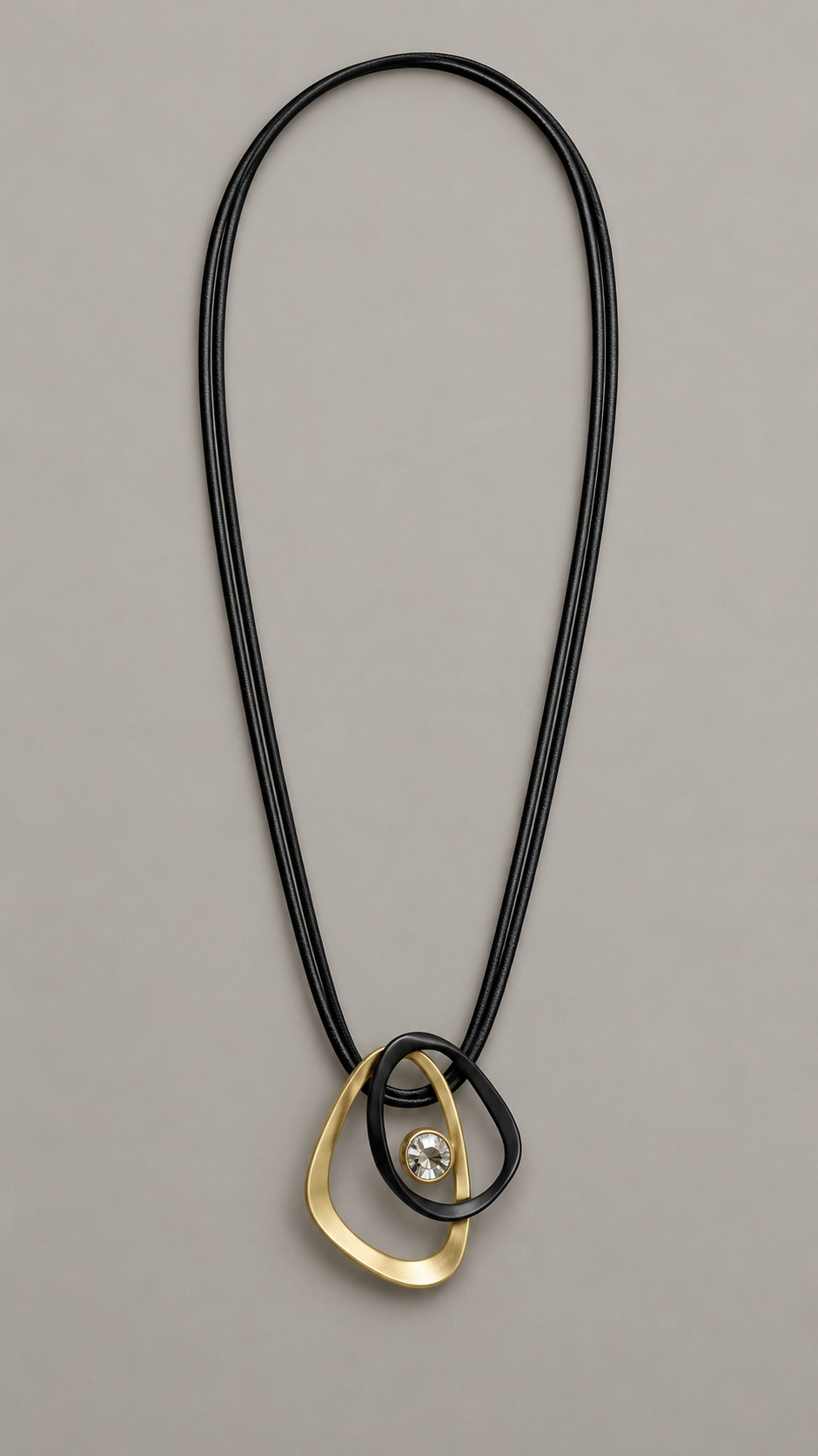 Kristal Taşlı Geometrik Halka Formlu İpli Kolye 80 cm ALTIN