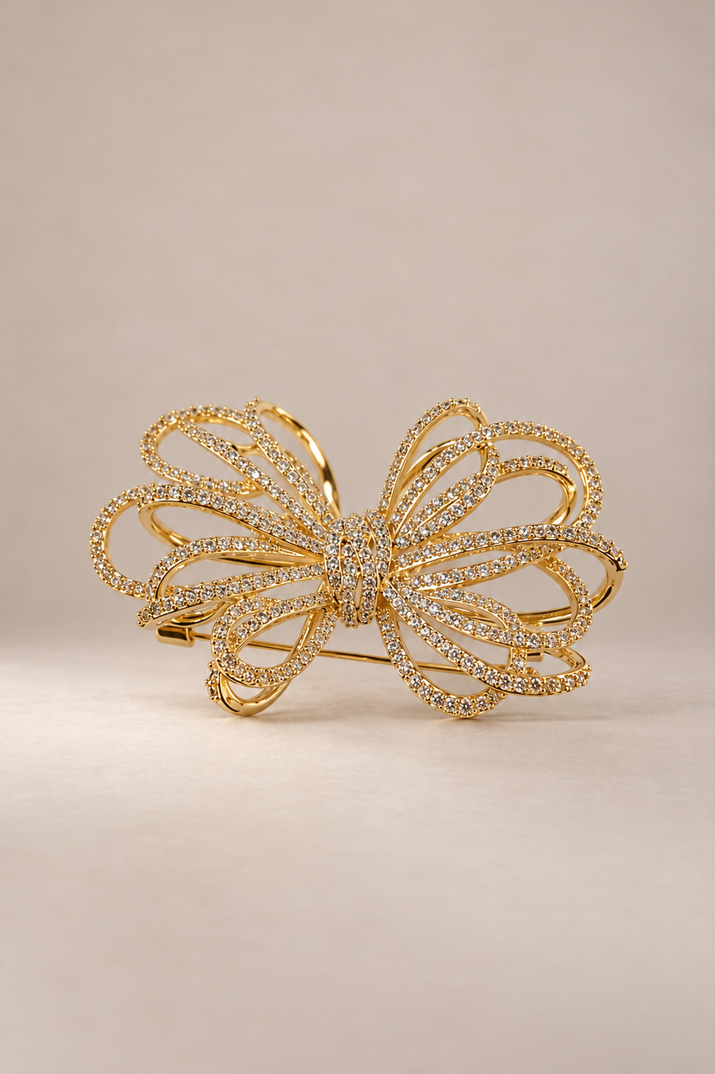 Kristal Taşlı Gold Fiyonk Broş 5 cm ALTIN