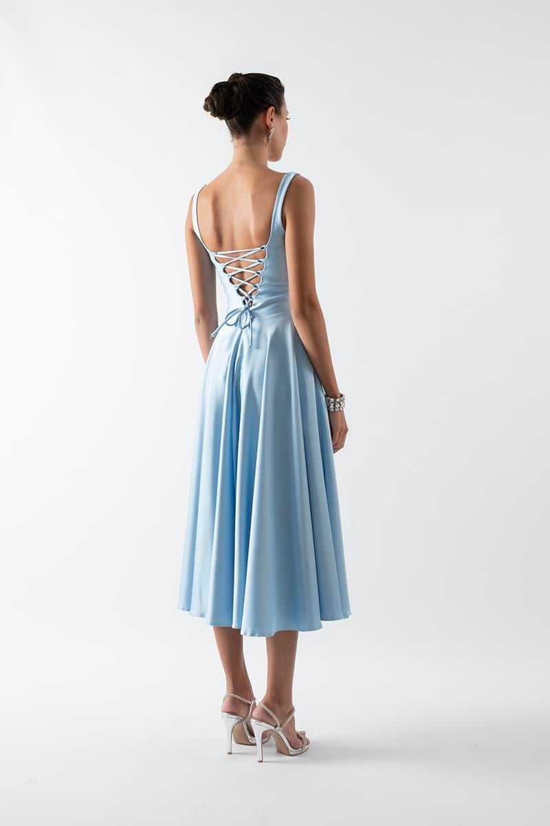 Nema Sırtı Çapraz Bağlamalı U Yaka Midi Abiye Elbise MAVİ