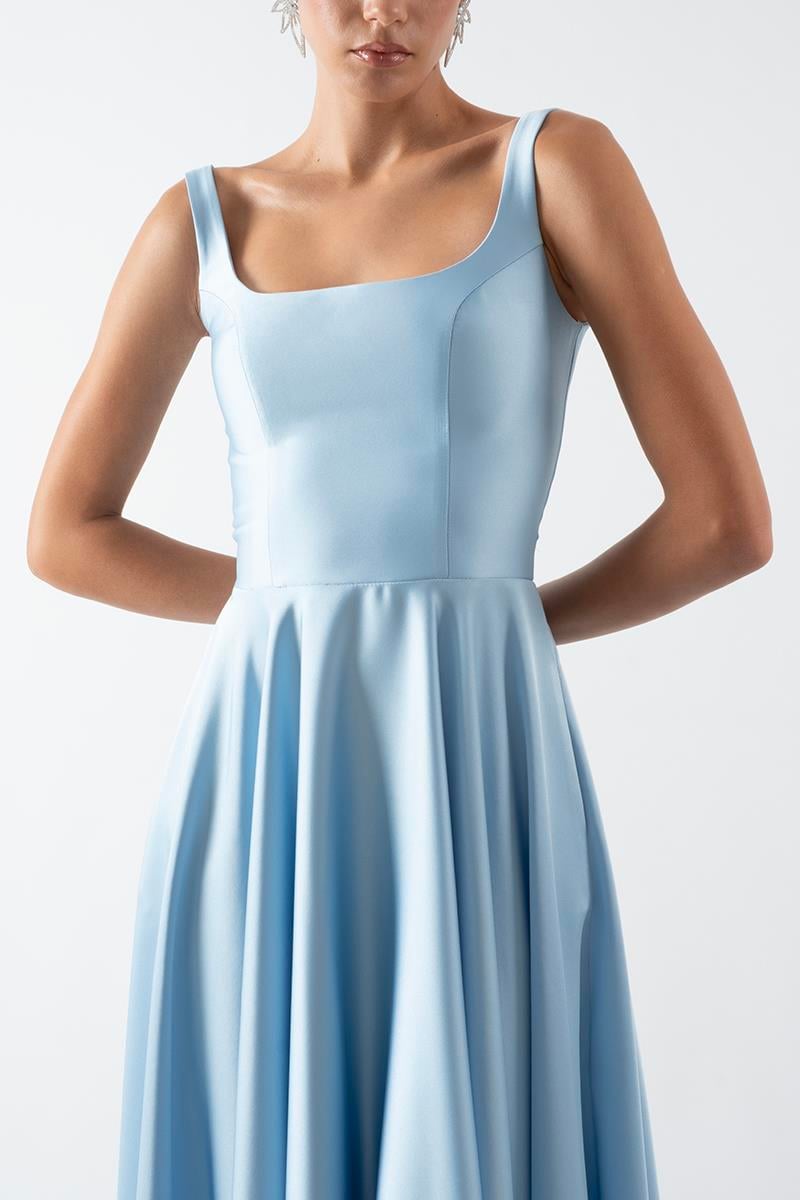 Nema Sırtı Çapraz Bağlamalı U Yaka Midi Abiye Elbise MAVİ