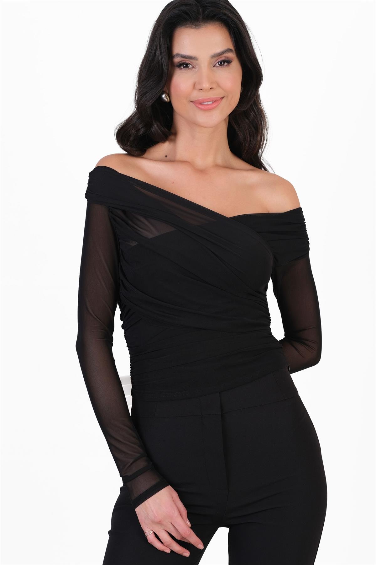 Ordes Kruvaze Omuz Büzgülü Bluz SİYAH