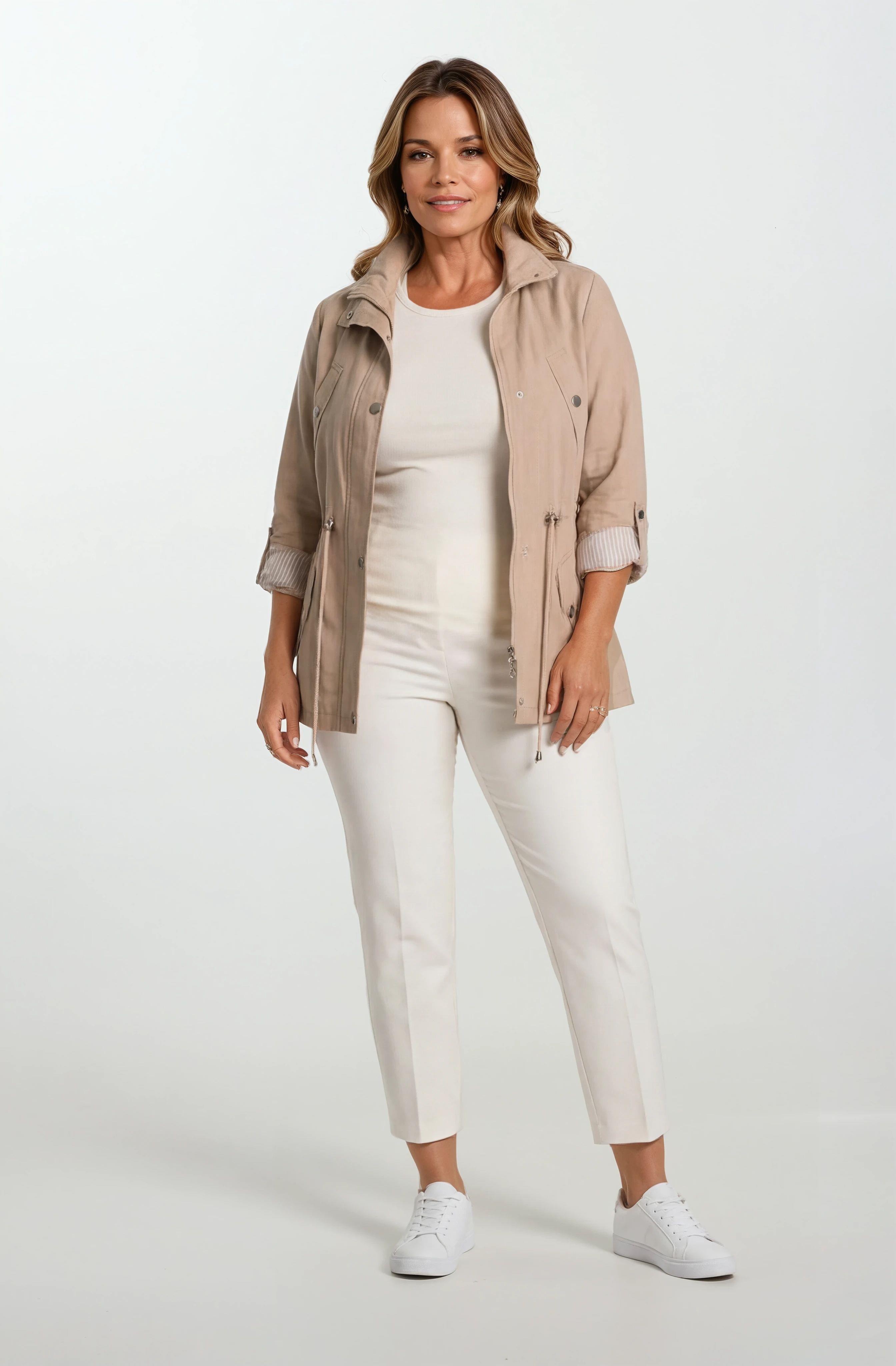 Oriente Dik Yaka Fermuarlı Çıtçıtlı Safari Mont BEJ