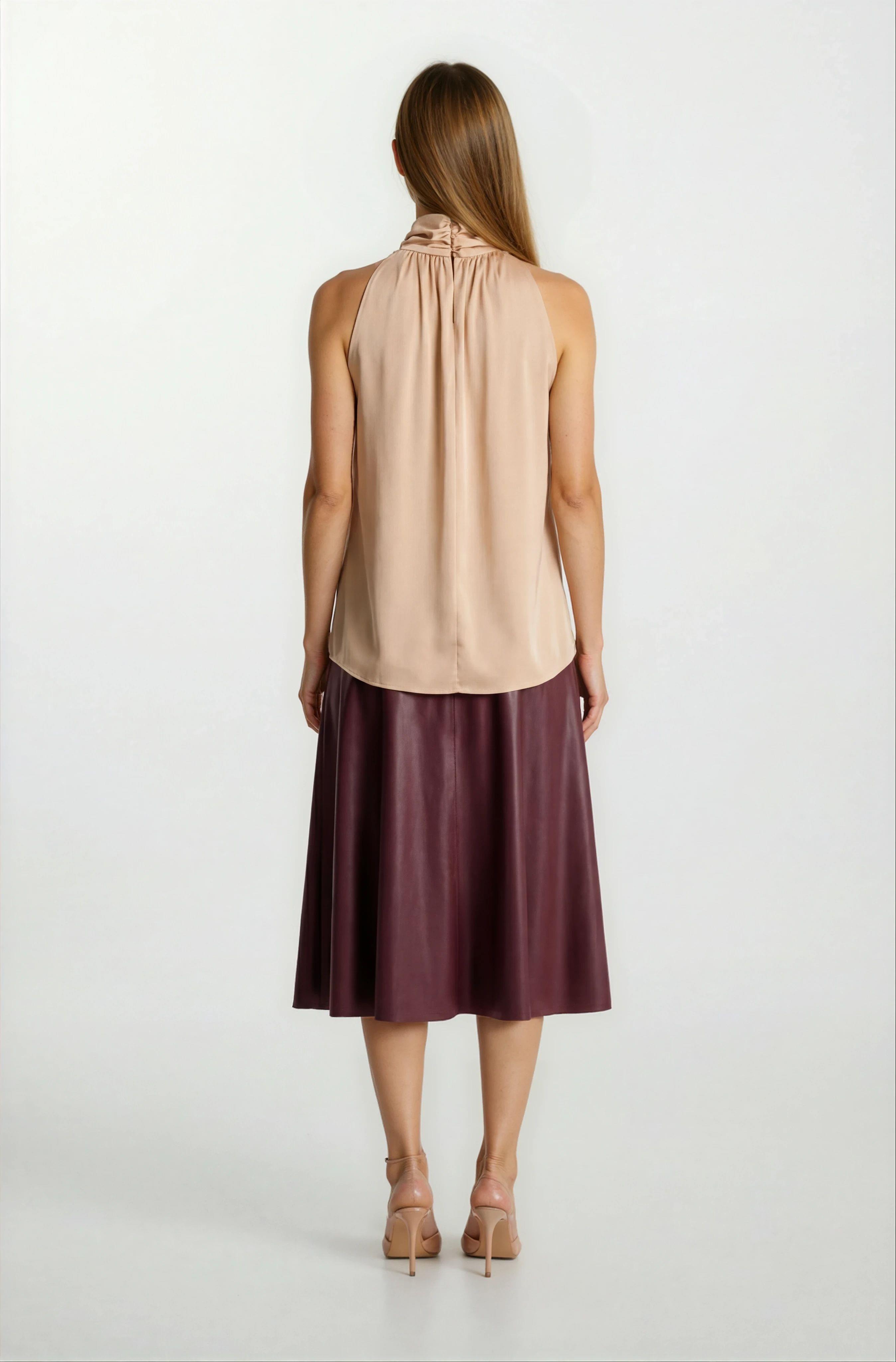 Osmelia Dik Yaka Kolsuz Bluz CAMEL