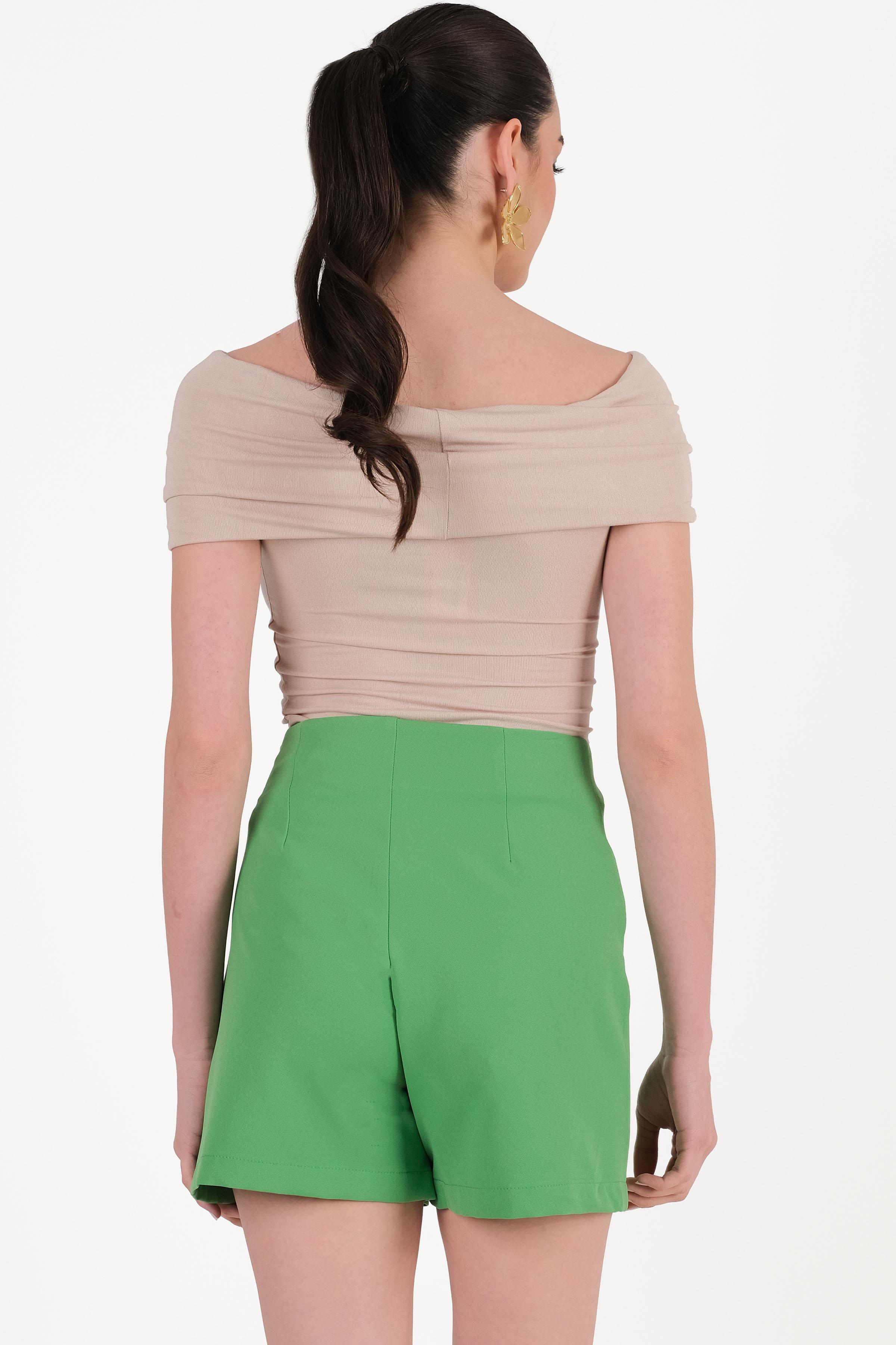Paridina Önü Düğme Detaylı Mini Şort YEŞİL