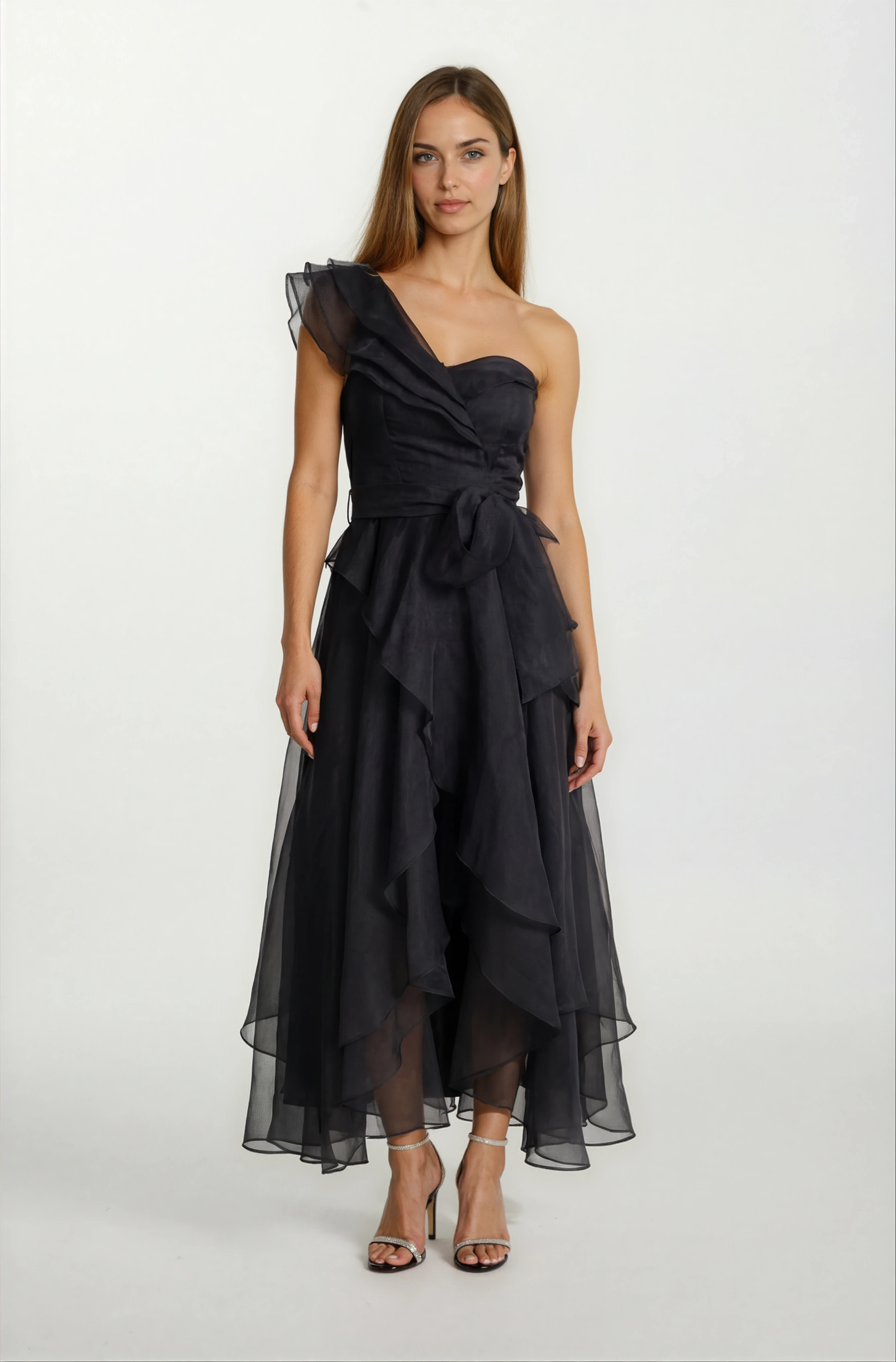 Pierettoi Kayık Yaka Asimetrik Kesim Uzun Abiye Elbise SİYAH