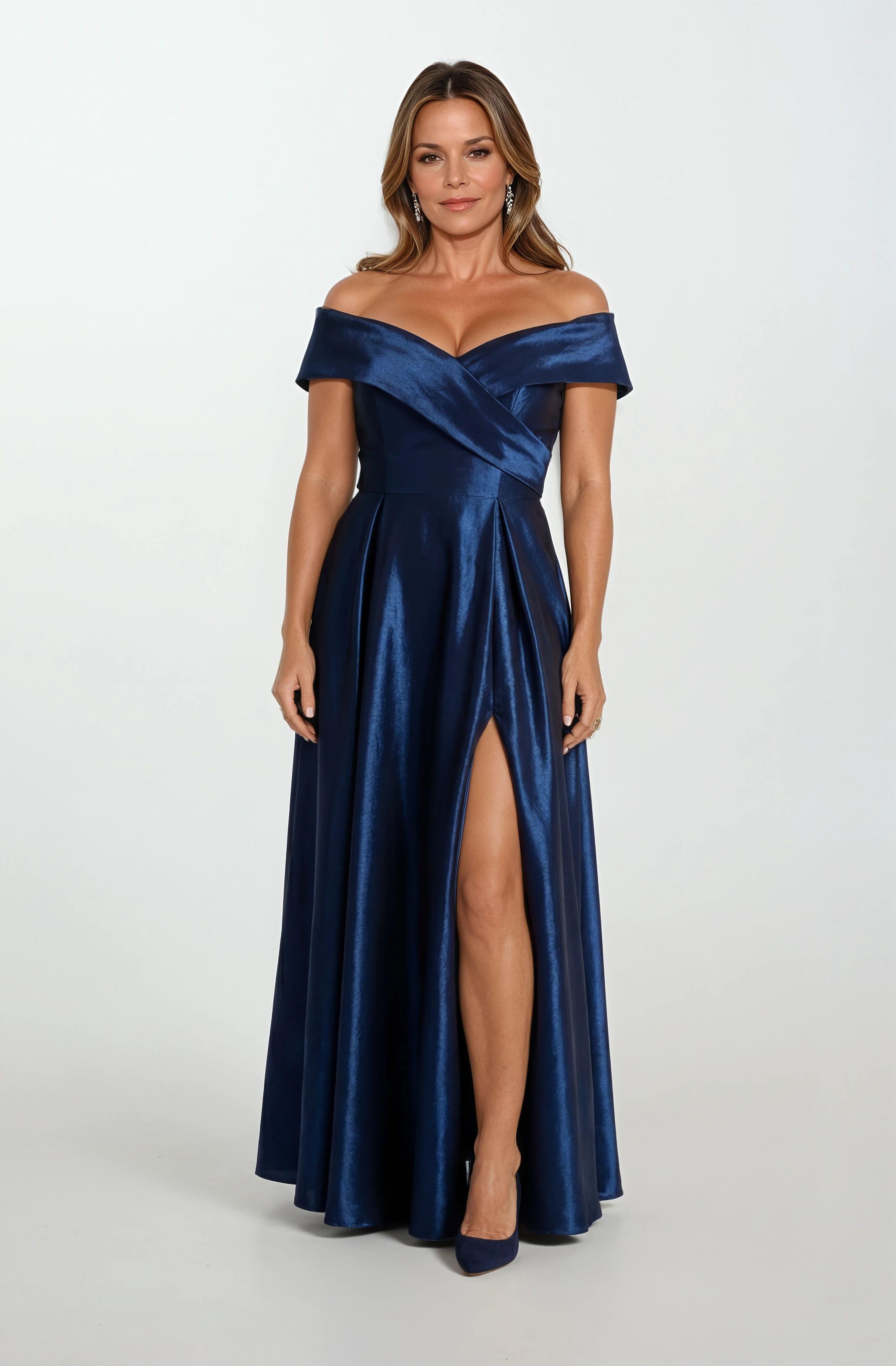 Rinetto Madonna Yaka Kloş Uzun Abiye Elbise LACİVERT