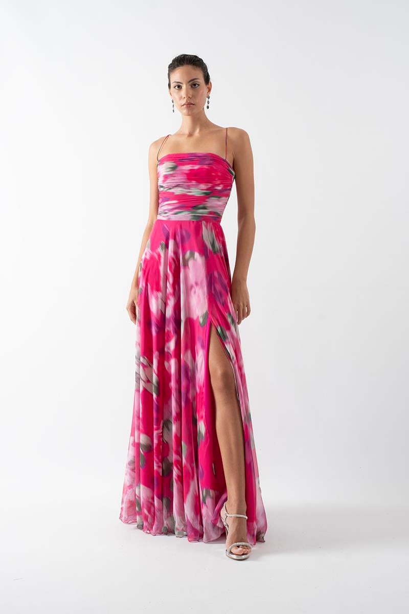 Safina İnce Askılı Göğüs Piliseli Straplez Yırtmaçlı Uzun Abiye Elbise FUŞYA