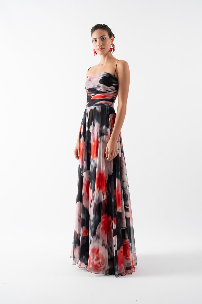 Safina İnce Askılı Göğüs Piliseli Straplez Yırtmaçlı Uzun Abiye Elbise SİYAH