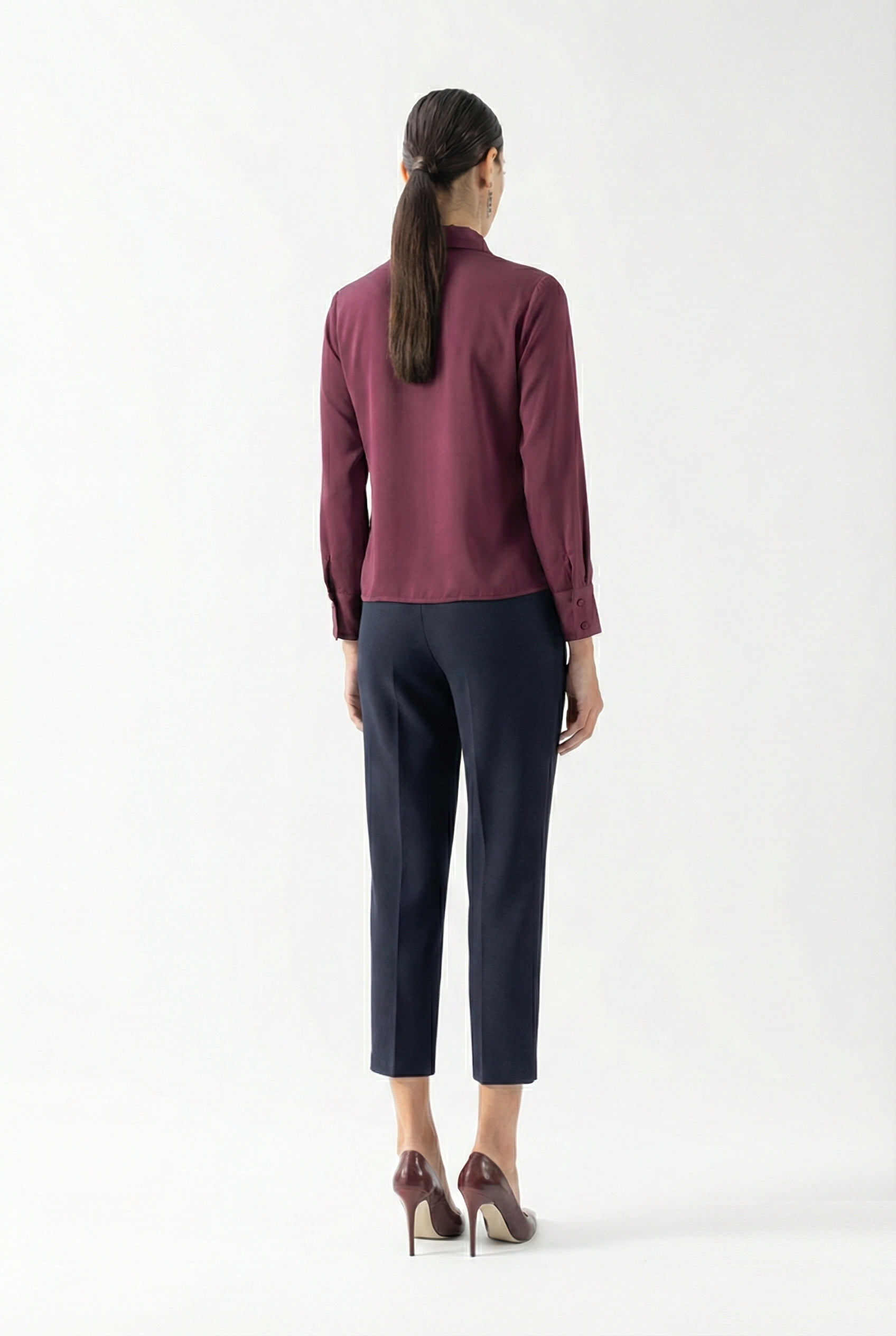 Vardalos Klasik Yaka Önden Bağlama Detaylı Gömlek MÜRDÜM