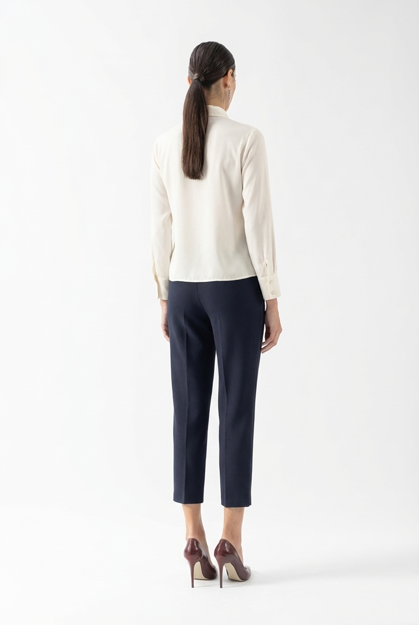 Vardalos Klasik Yaka Önden Bağlama Detaylı Gömlek EKRU