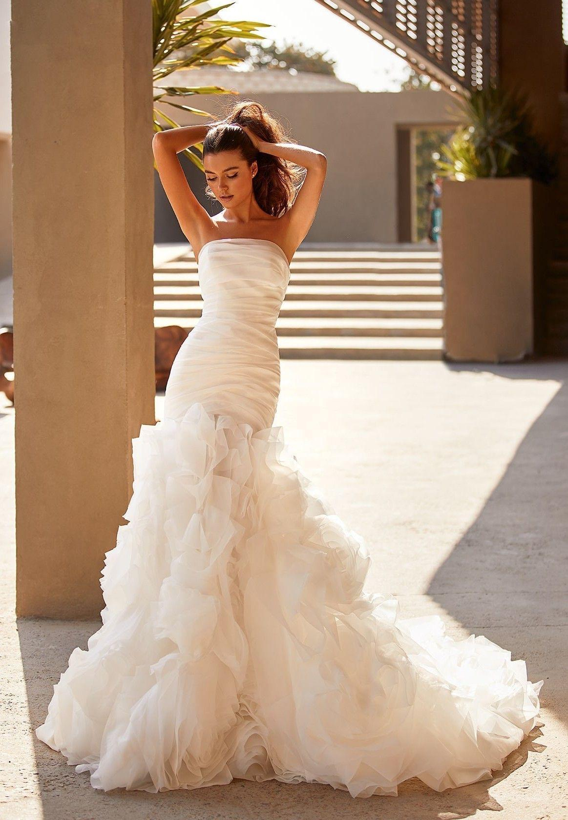 Beyaz Straplez Balık Model Fırfır Etek Detaylı Seraphina Vallois Gelinlik