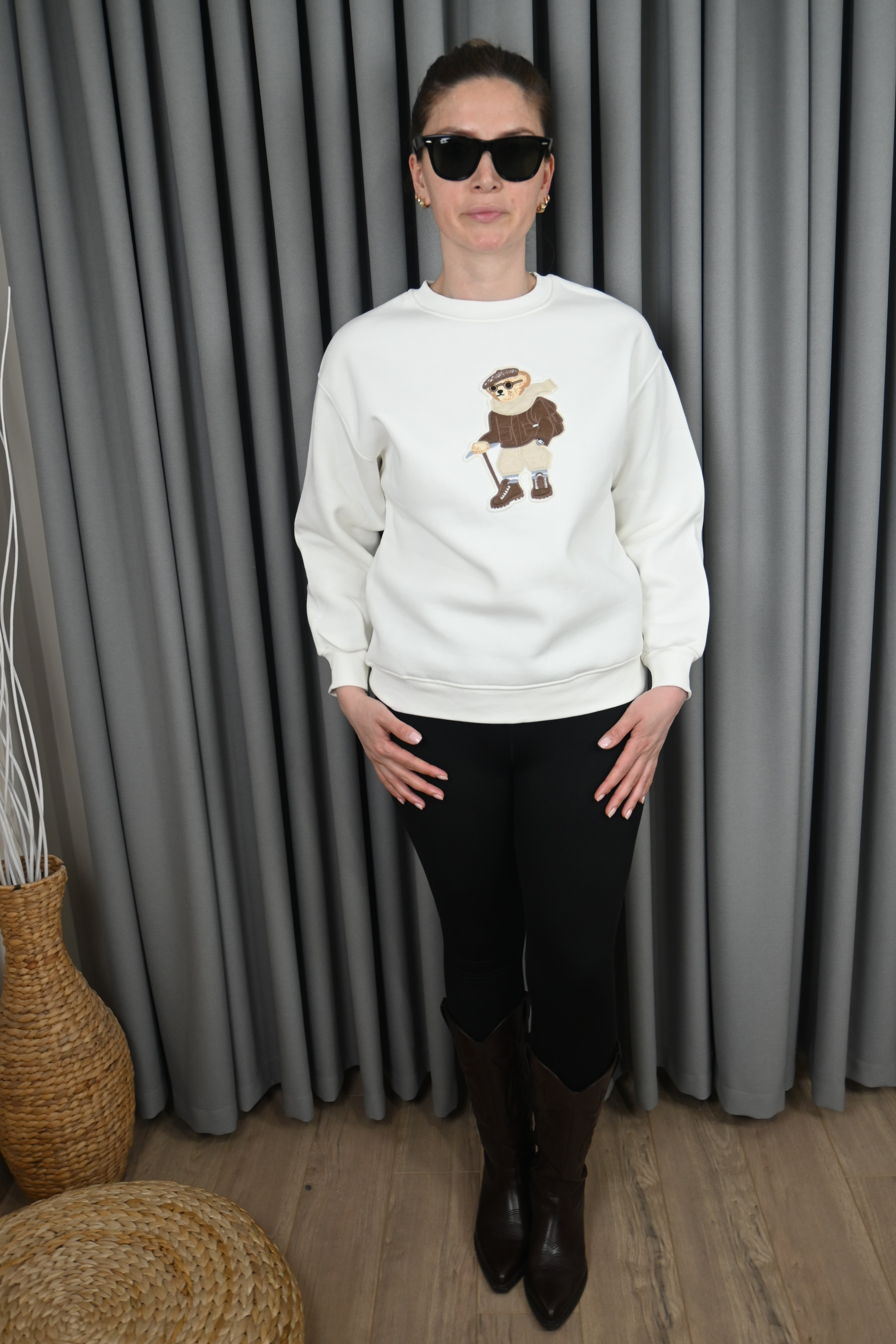 ATKILI TEDDY BASKILI EKRU SWEATSHİRT