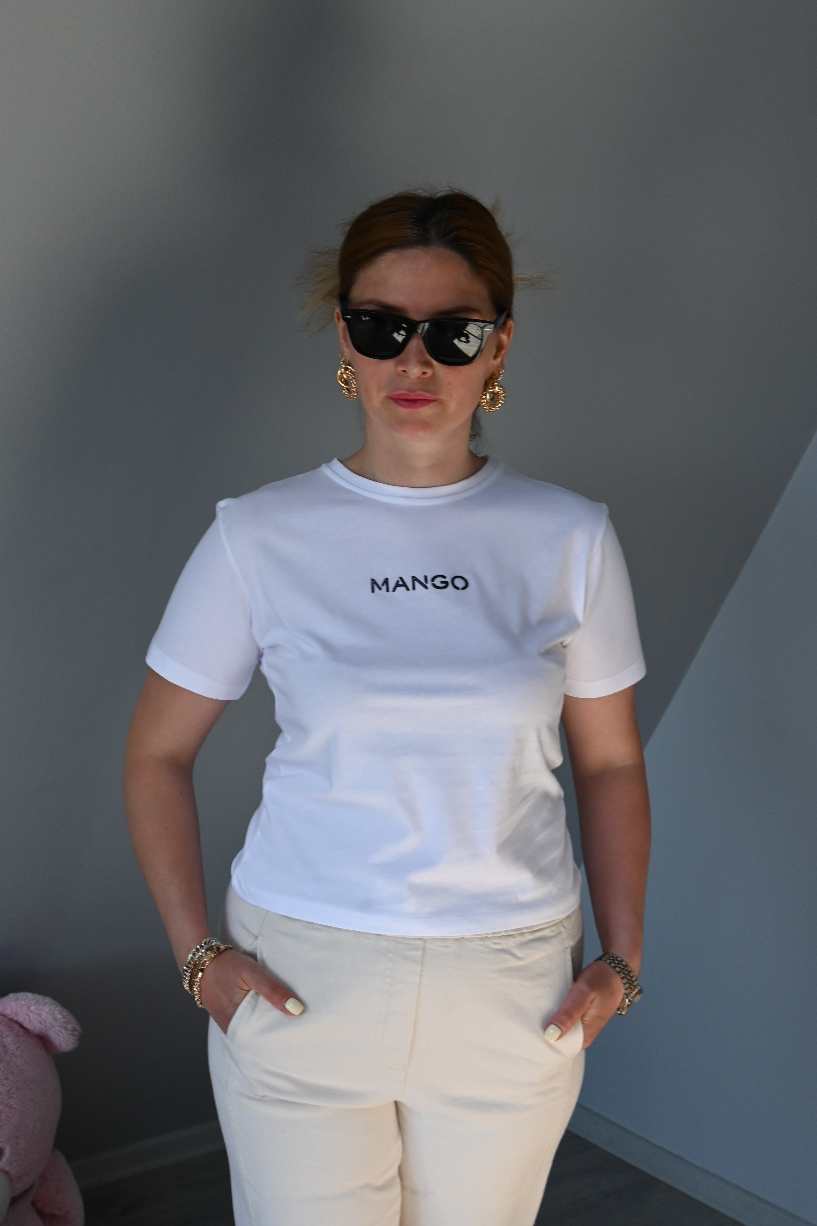 MANGO YAZILI EKRU TİŞÖRT