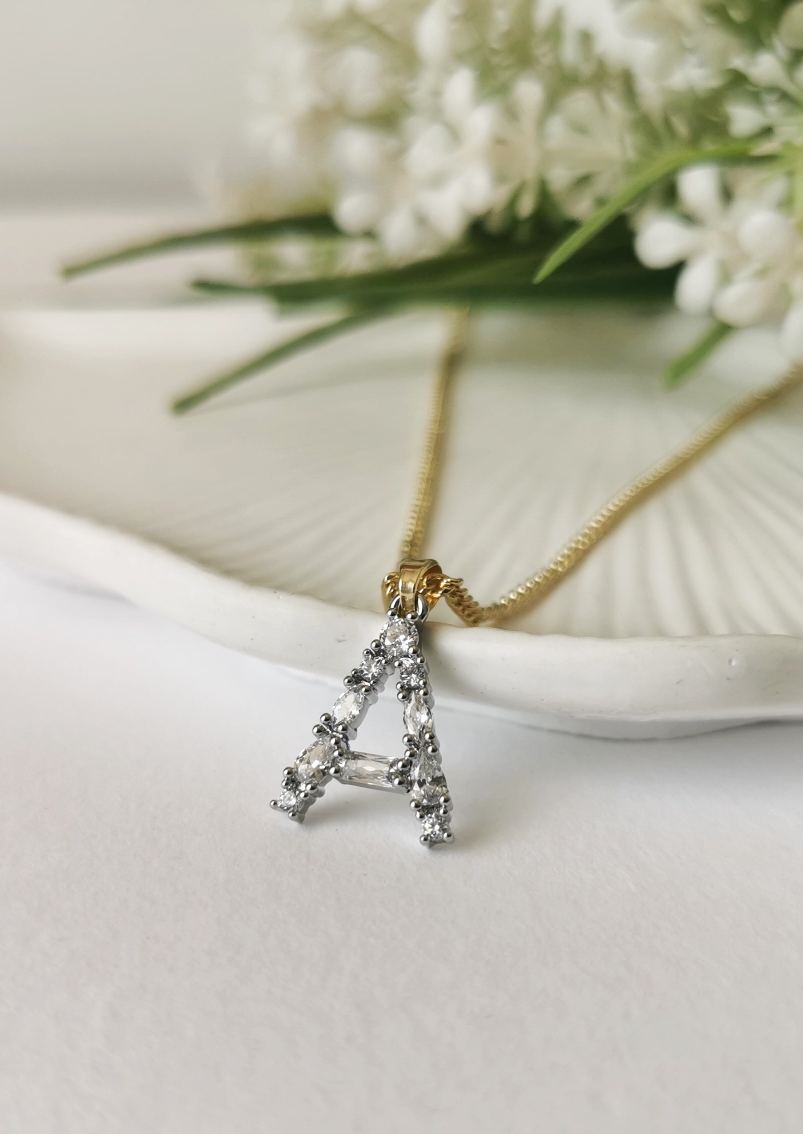 A Harfi 14K Altın Kaplama Zirkon Taşlı Çelik Kolye 50+5 cm