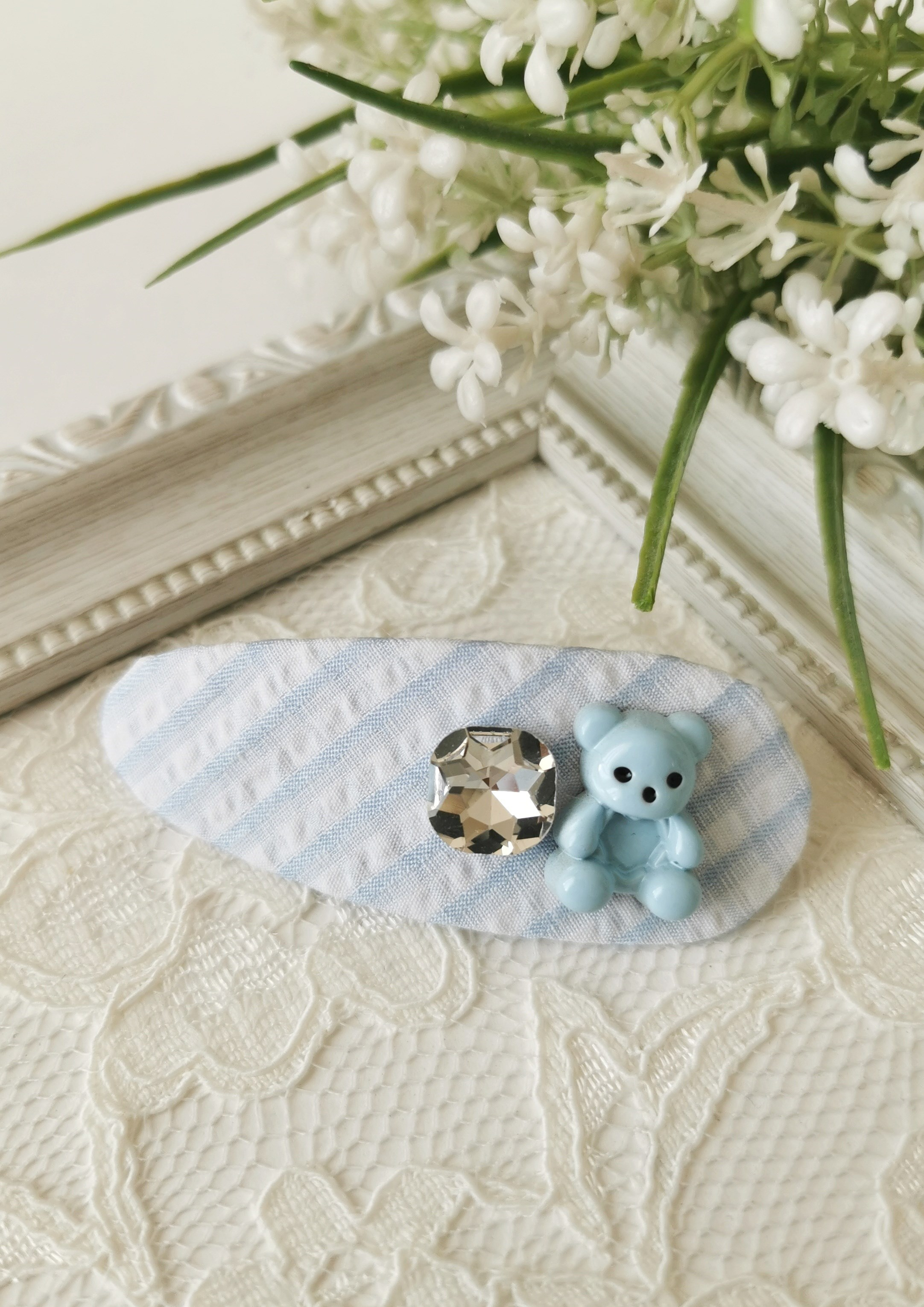 Ayıcık Figürlü Mavi Ekose Kumaş Çıt Çıt Çocuk Tokası 7,5x3 cm