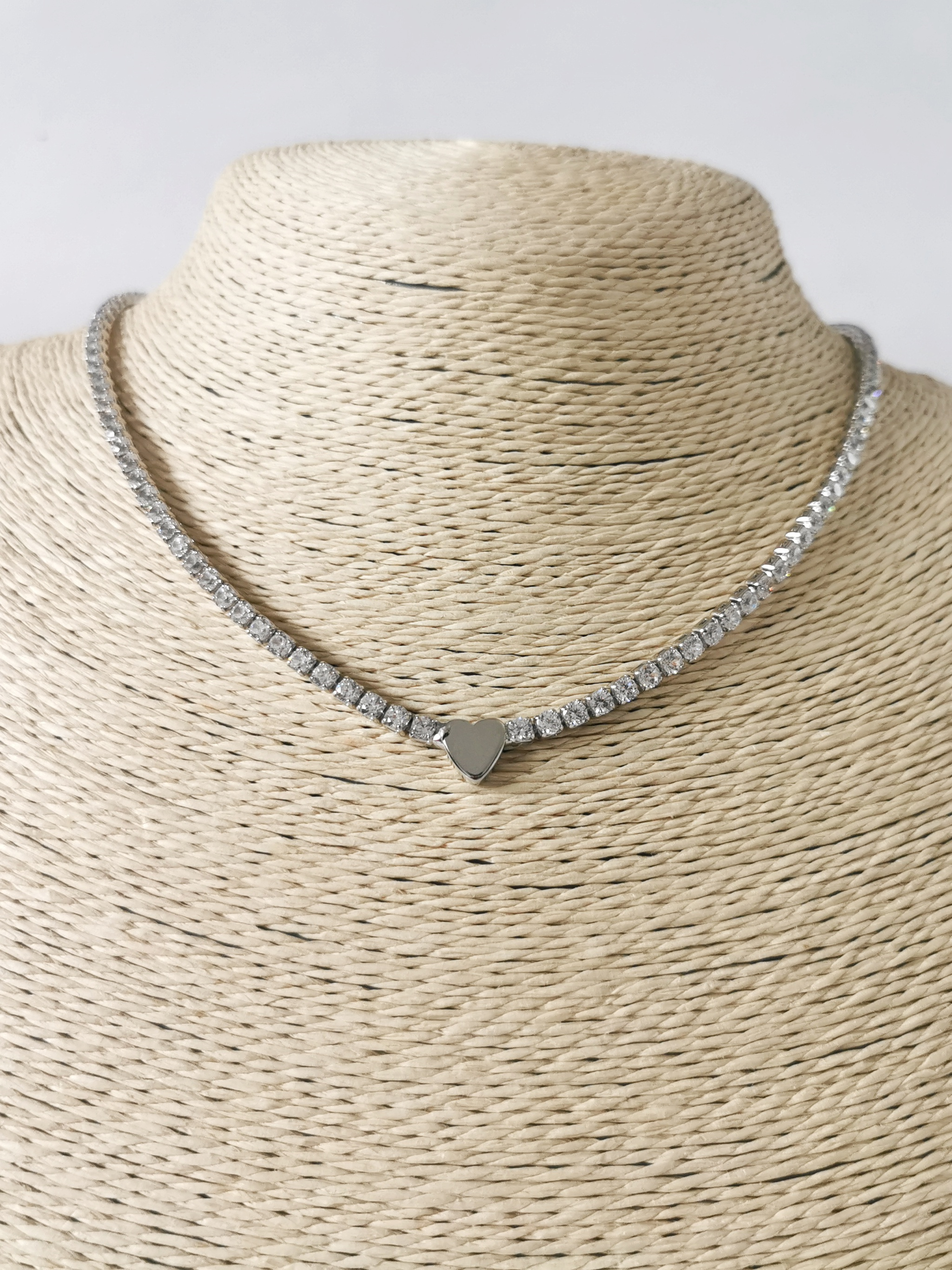 Kalpli Suyolu Çelik Kolye 