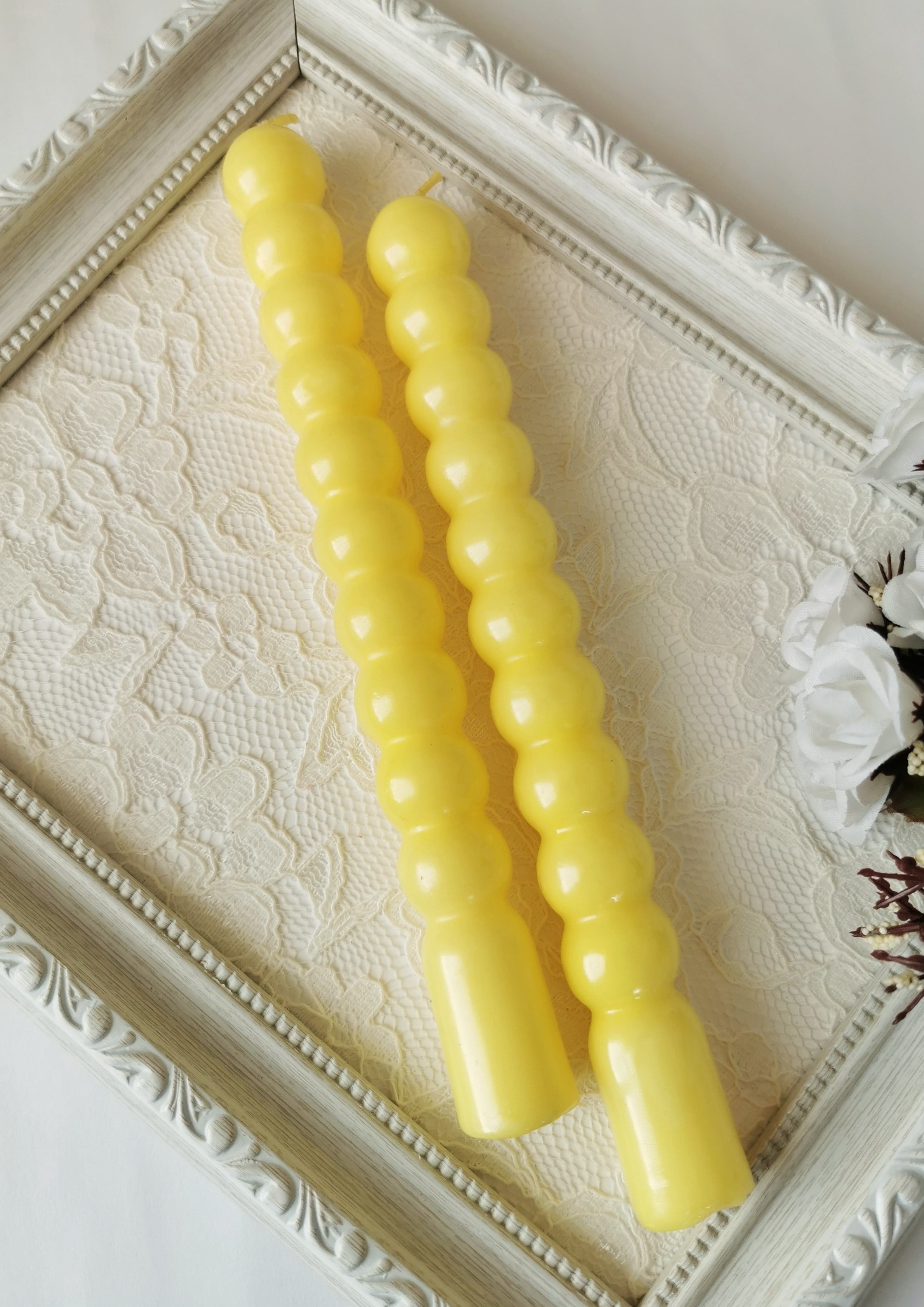 Sarı Yuvarlak Formlu Dekoratif Şamdan Mumu 2'li Set 21 cm
