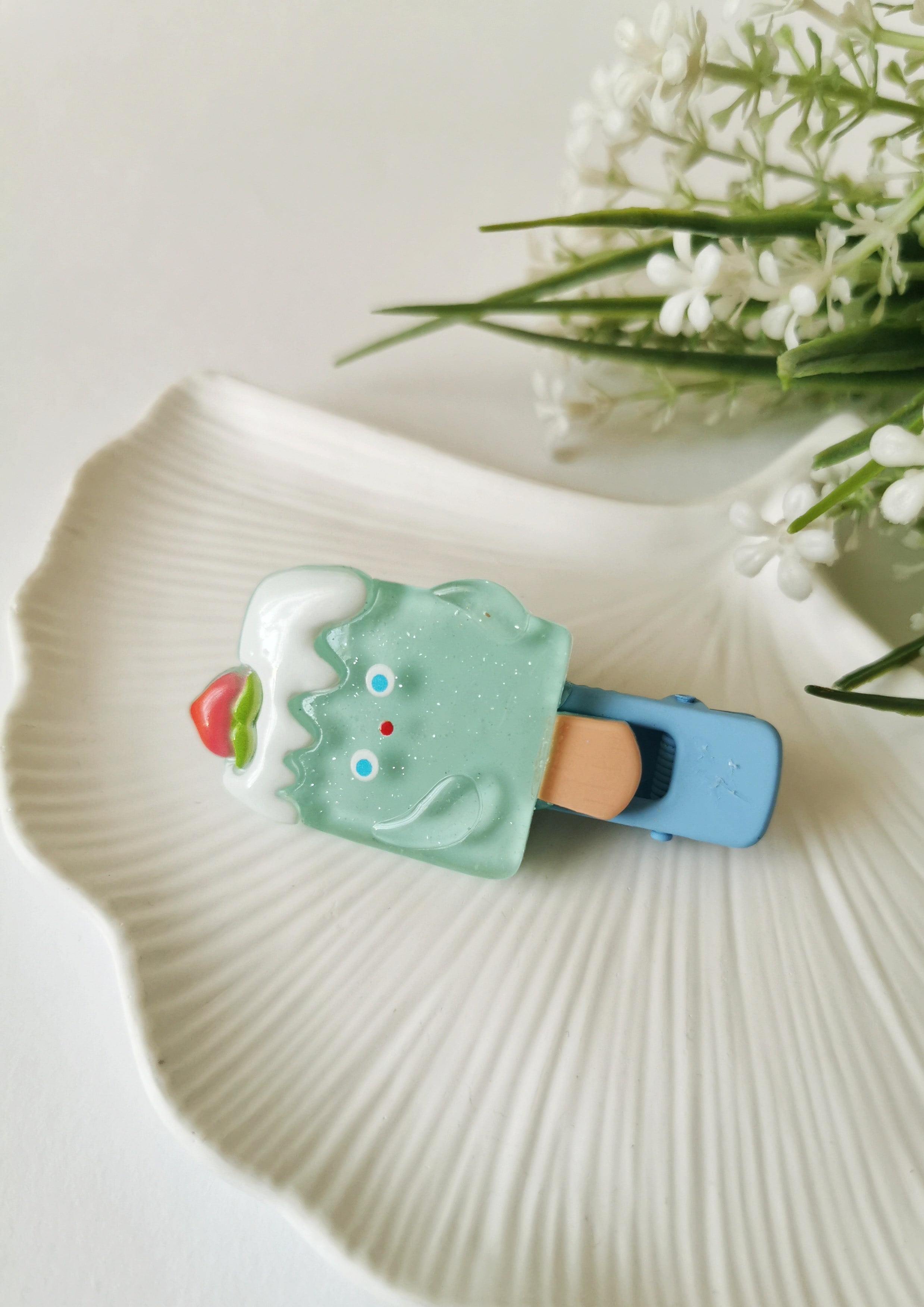 Sevimli Dondurma Figürlü Çocuk Tokası 7 x 3 cm
