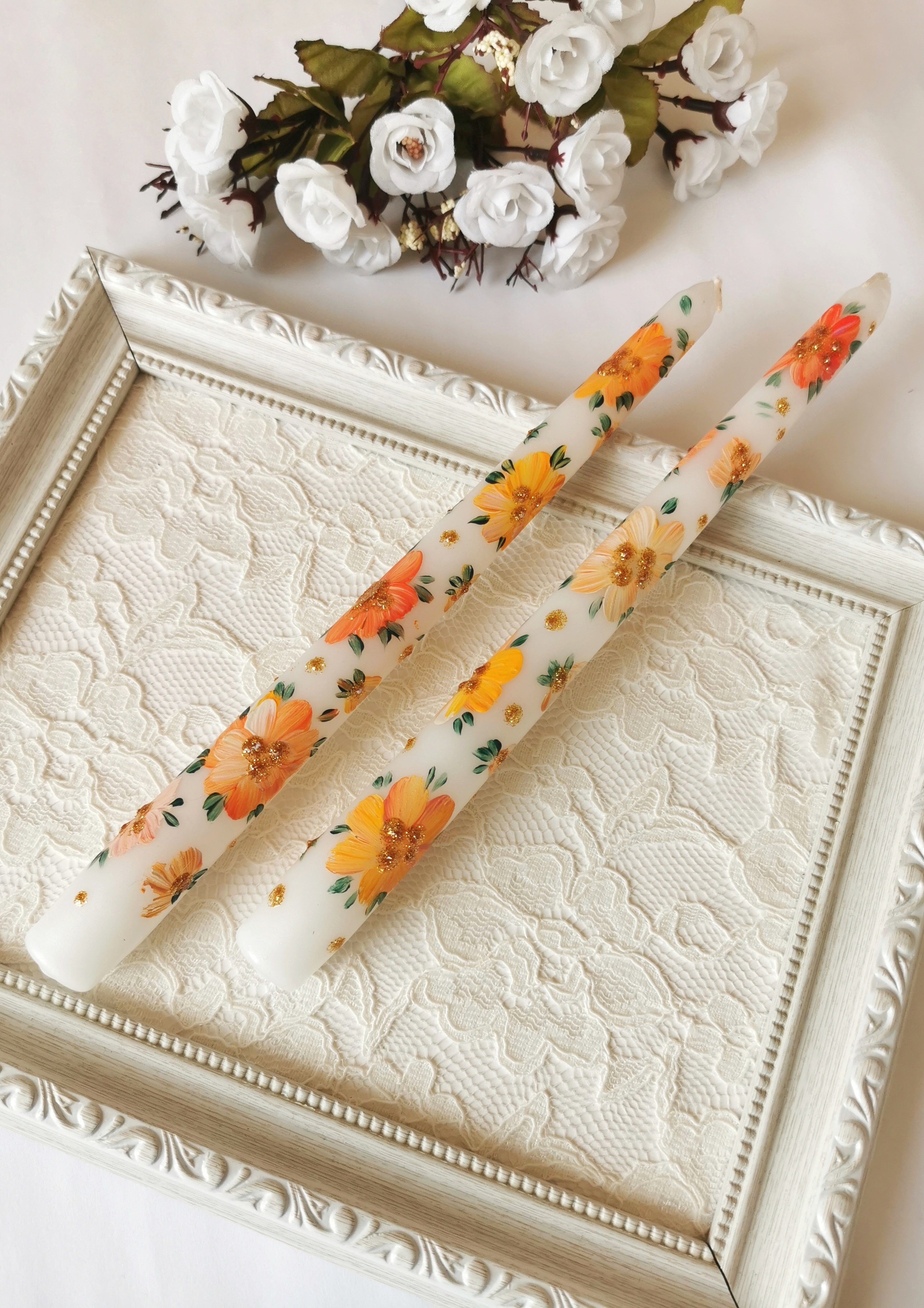Turuncu Çiçek Desenli El Boyaması Dekoratif İkili Mum – 25 cm