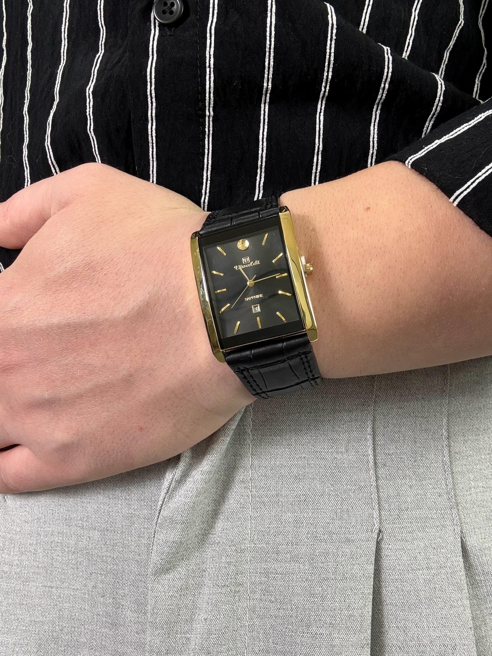 Black 92 S Square Leather Cord Vintage Wristhwatch VV