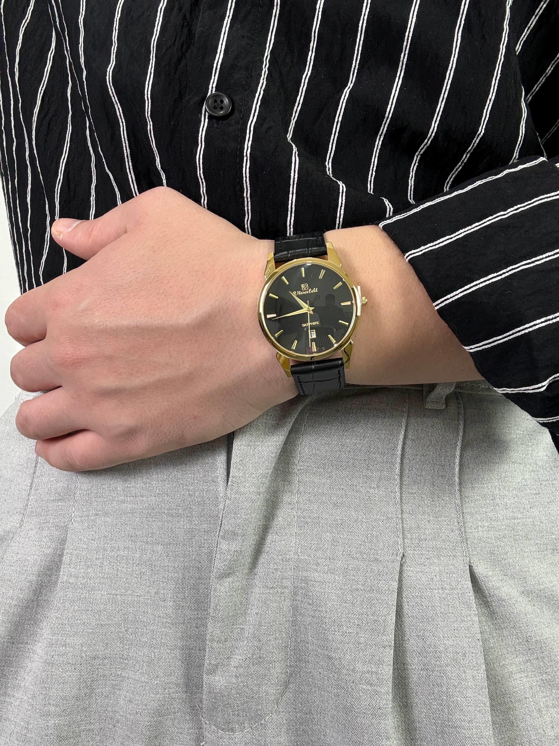 Black Night Leather Cord Vintage Wristhwatch VV