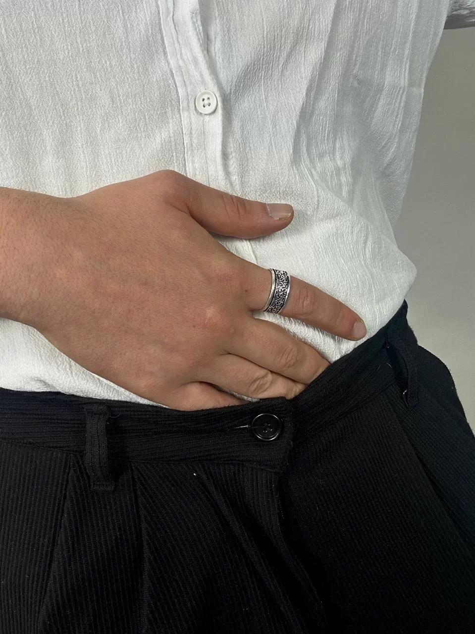 Detail Ring