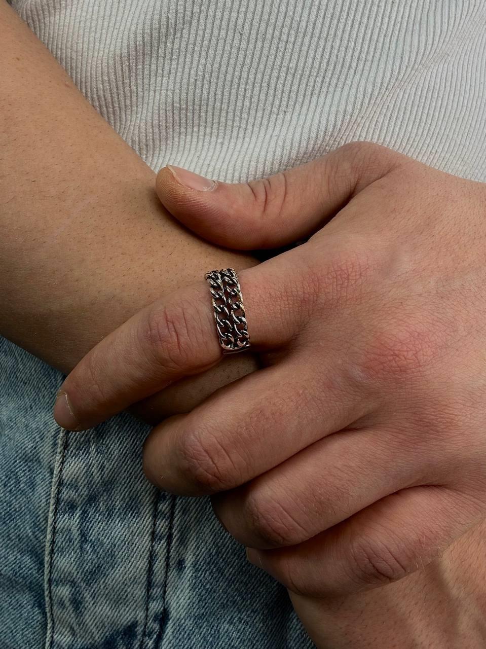 Double Cain Ring