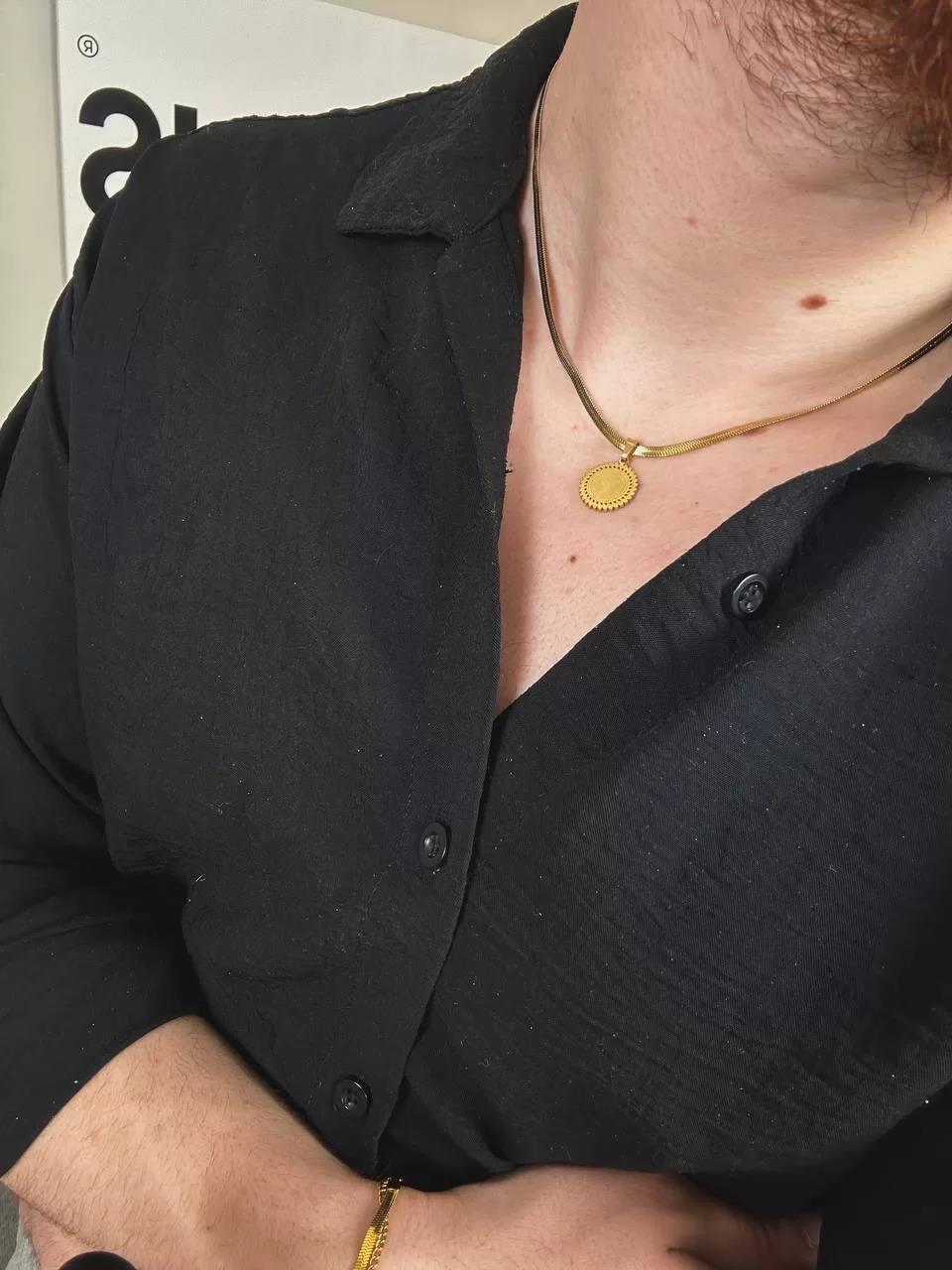 Gold Elizabeth Necklace