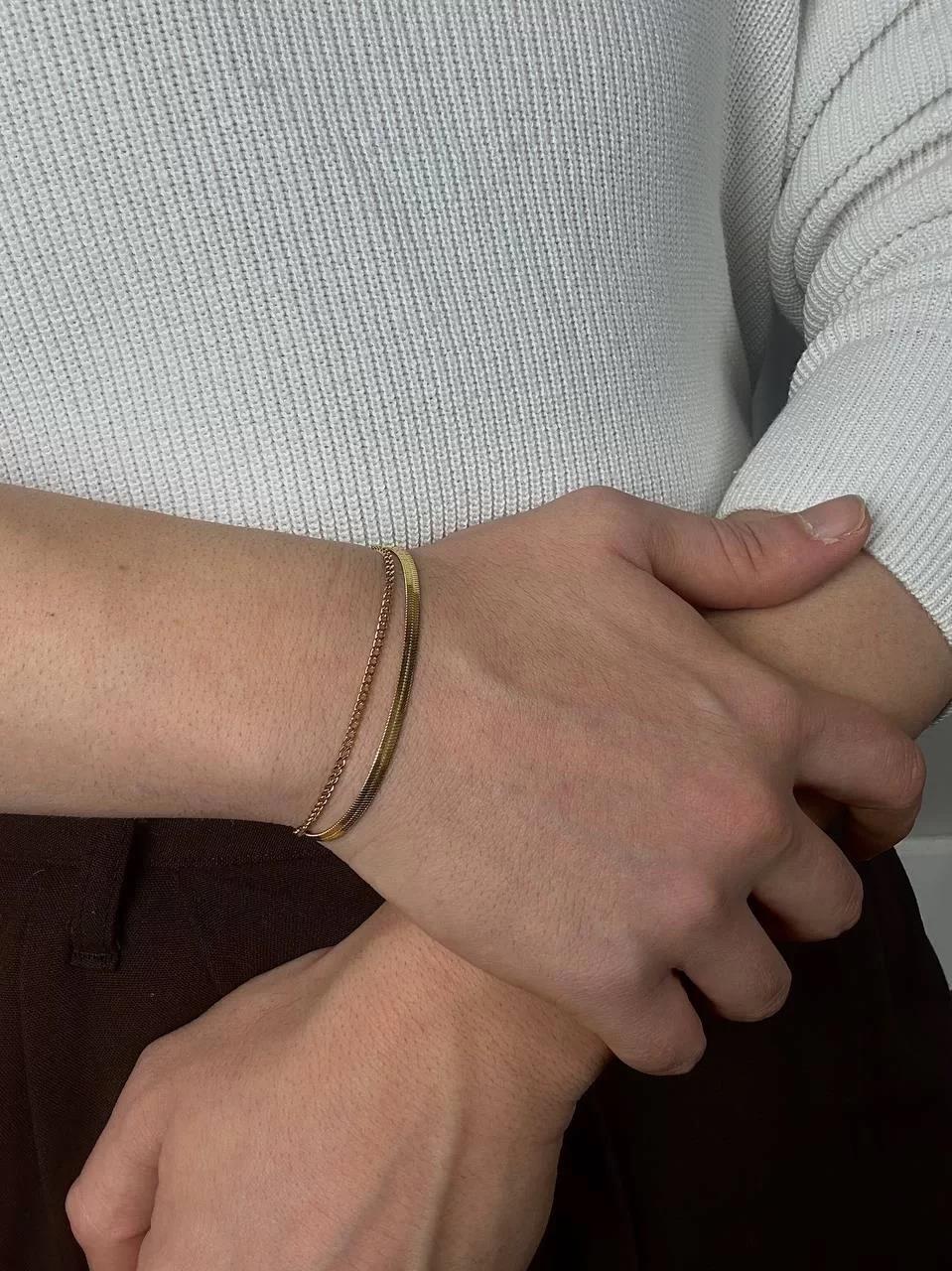 Gold Slim-Thick Bracelet