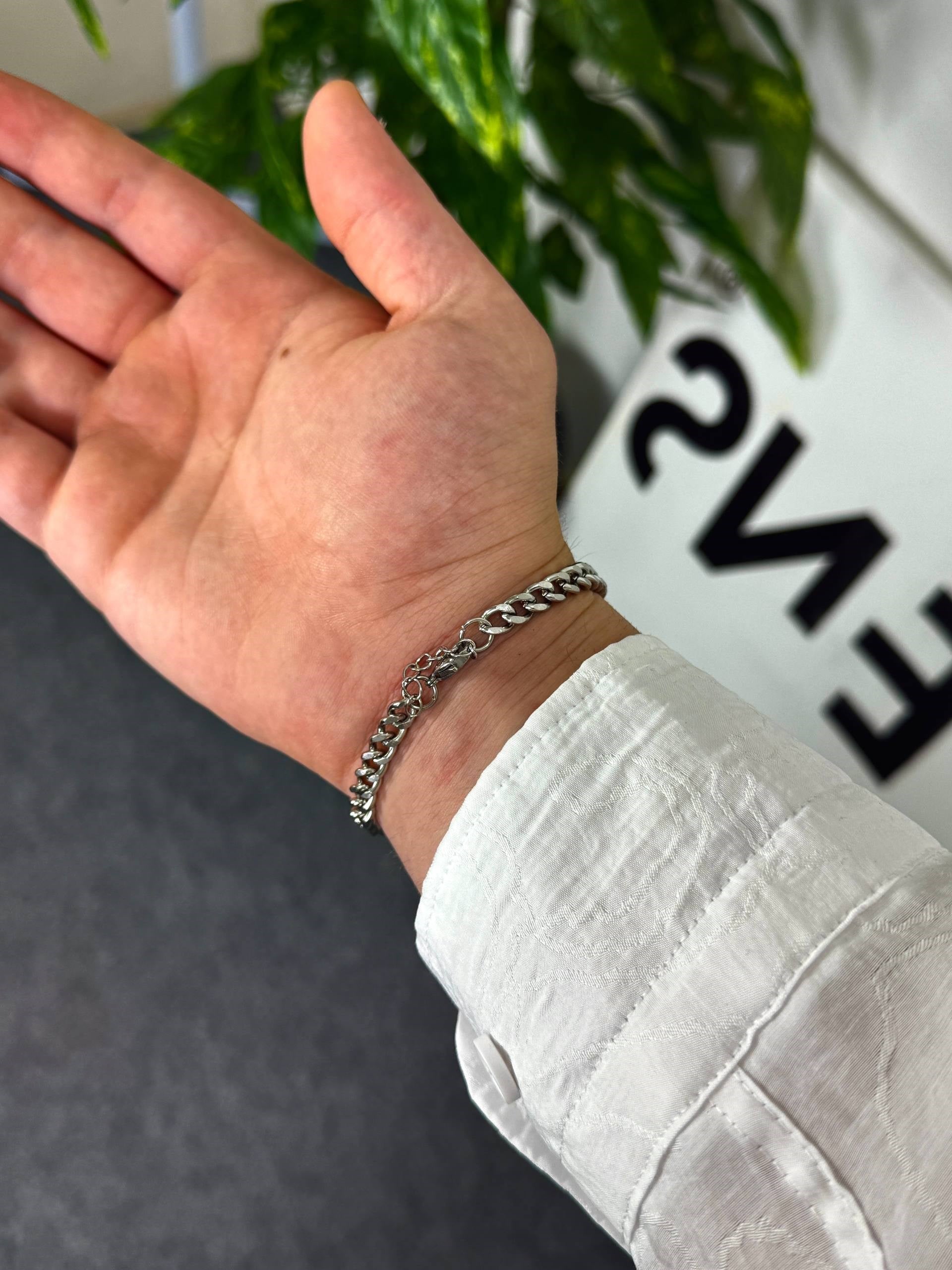 Morvane Silver Chain Bracelet