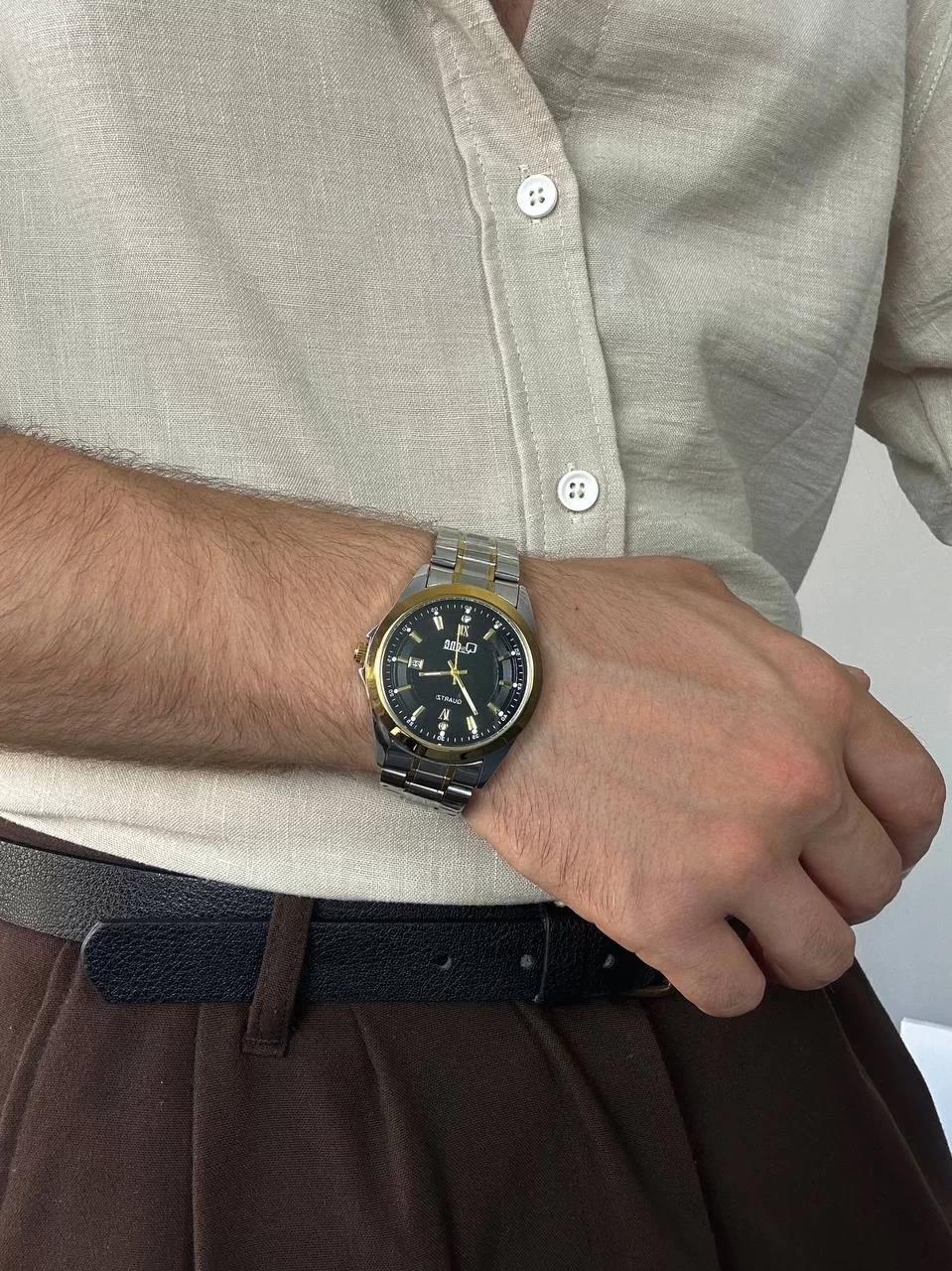 Q.P Gold Silver Vintage Wristhwatch
